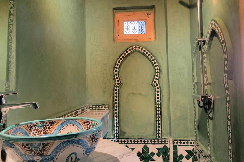 Laklak Nouvelle 400m2 Mit Pool In Der Medina