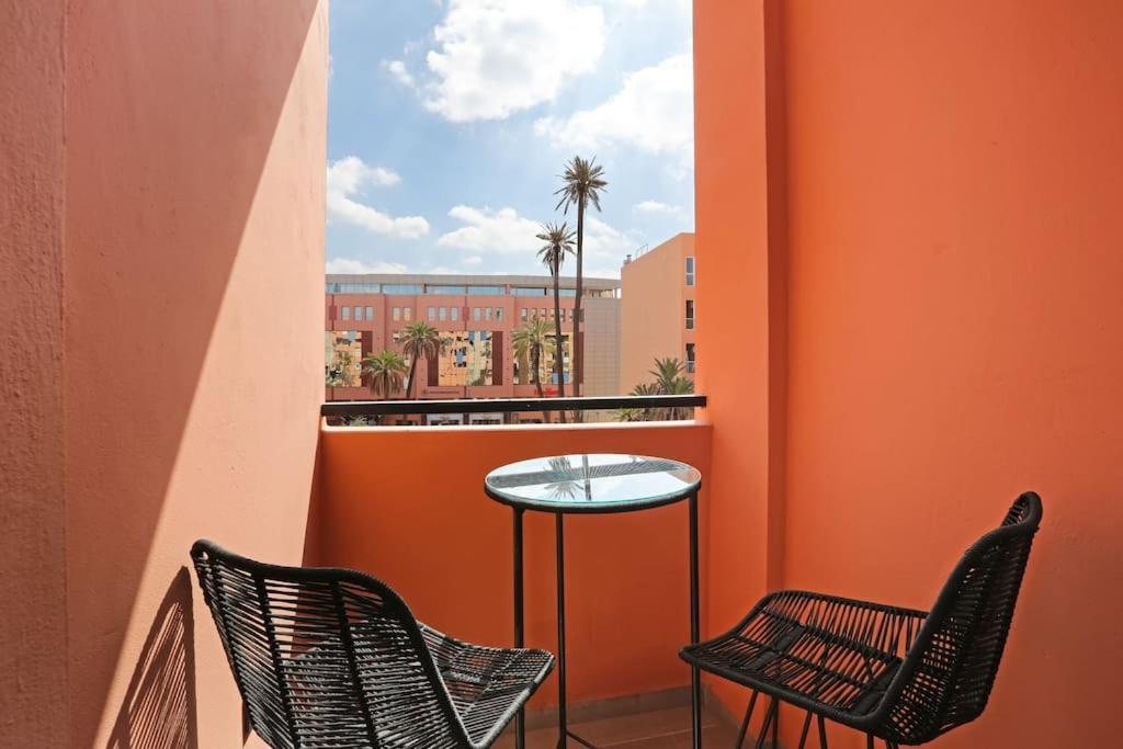 Brand New And Stylish Location