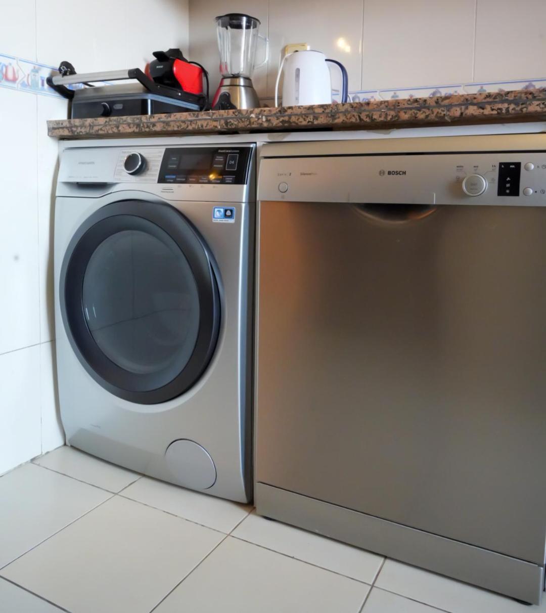 Apartment Stylish Moroccan Near Majorelle Garden, Wi-fi, Free Airport Shuttle *