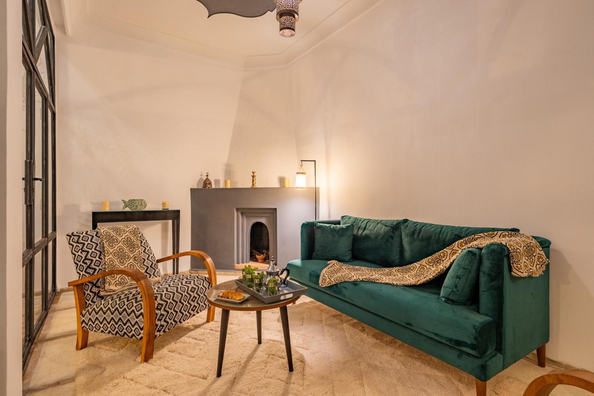 Riad Aouzal Exclusif-breakfast-pool Holiday home