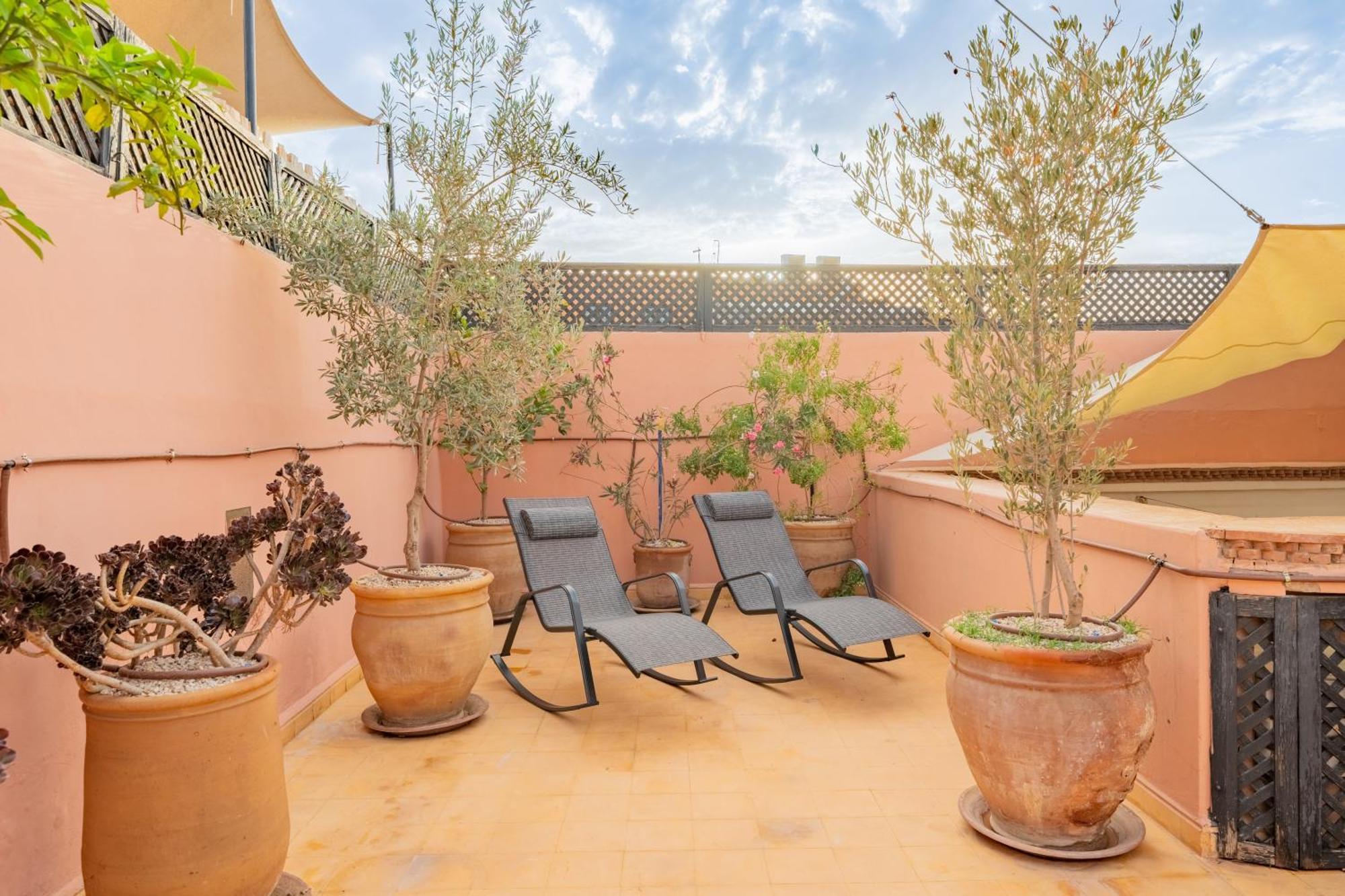 Riad Aouzal Exclusif-breakfast-pool Holiday home Marrakesh