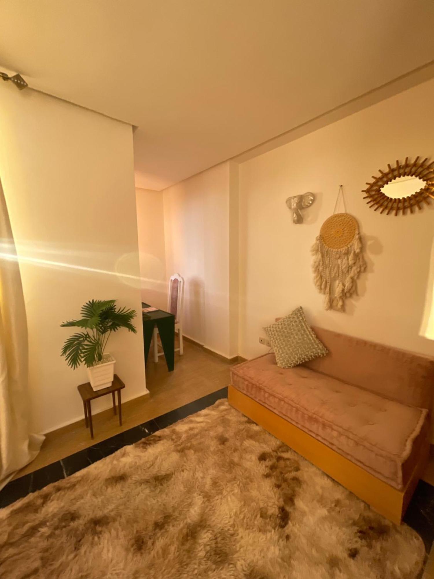 Apartment Refined Downtown *
