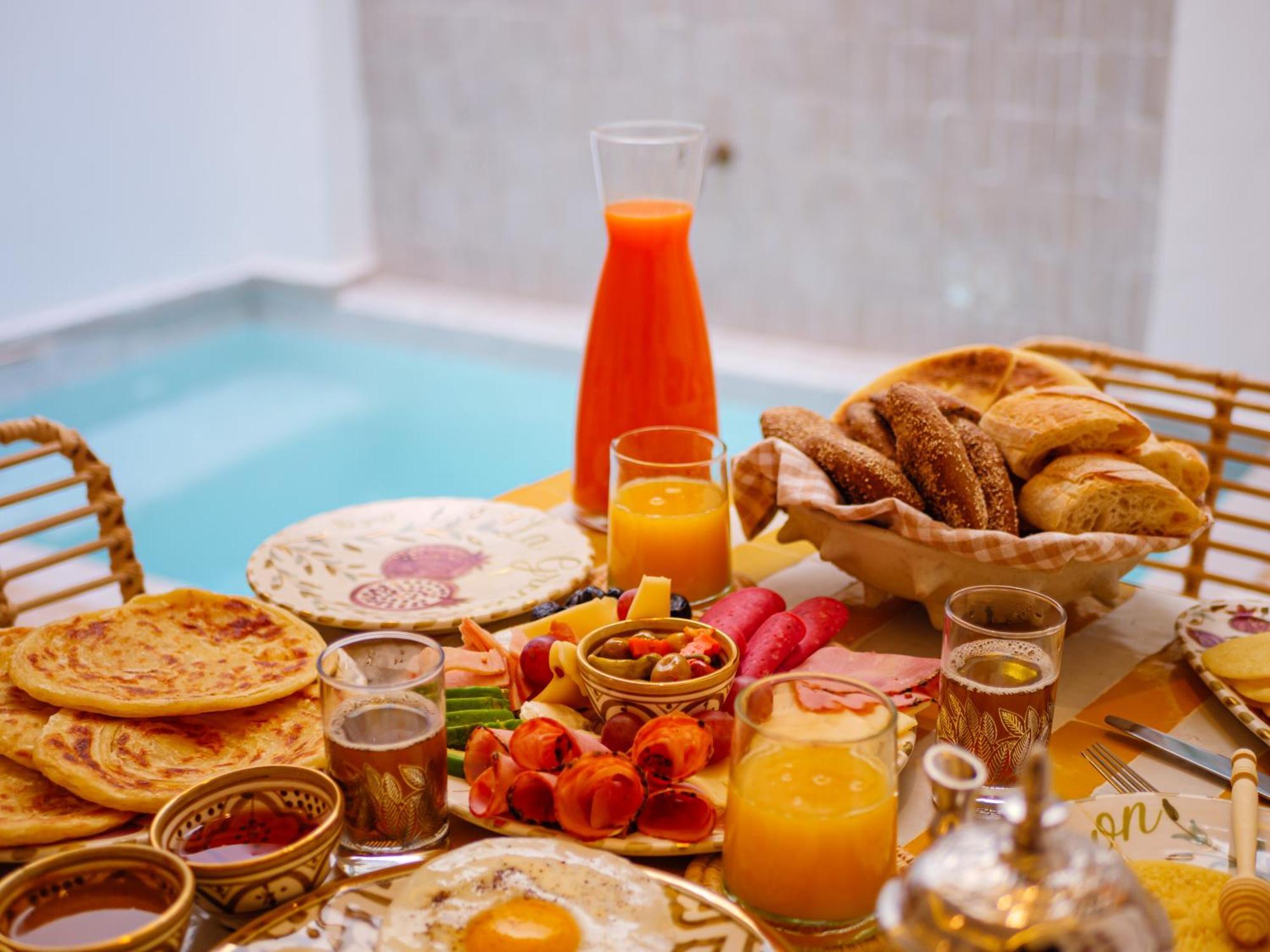 Abati Piscine Privee Avec Petit Dejeuner Et Terrasse Marrakesh