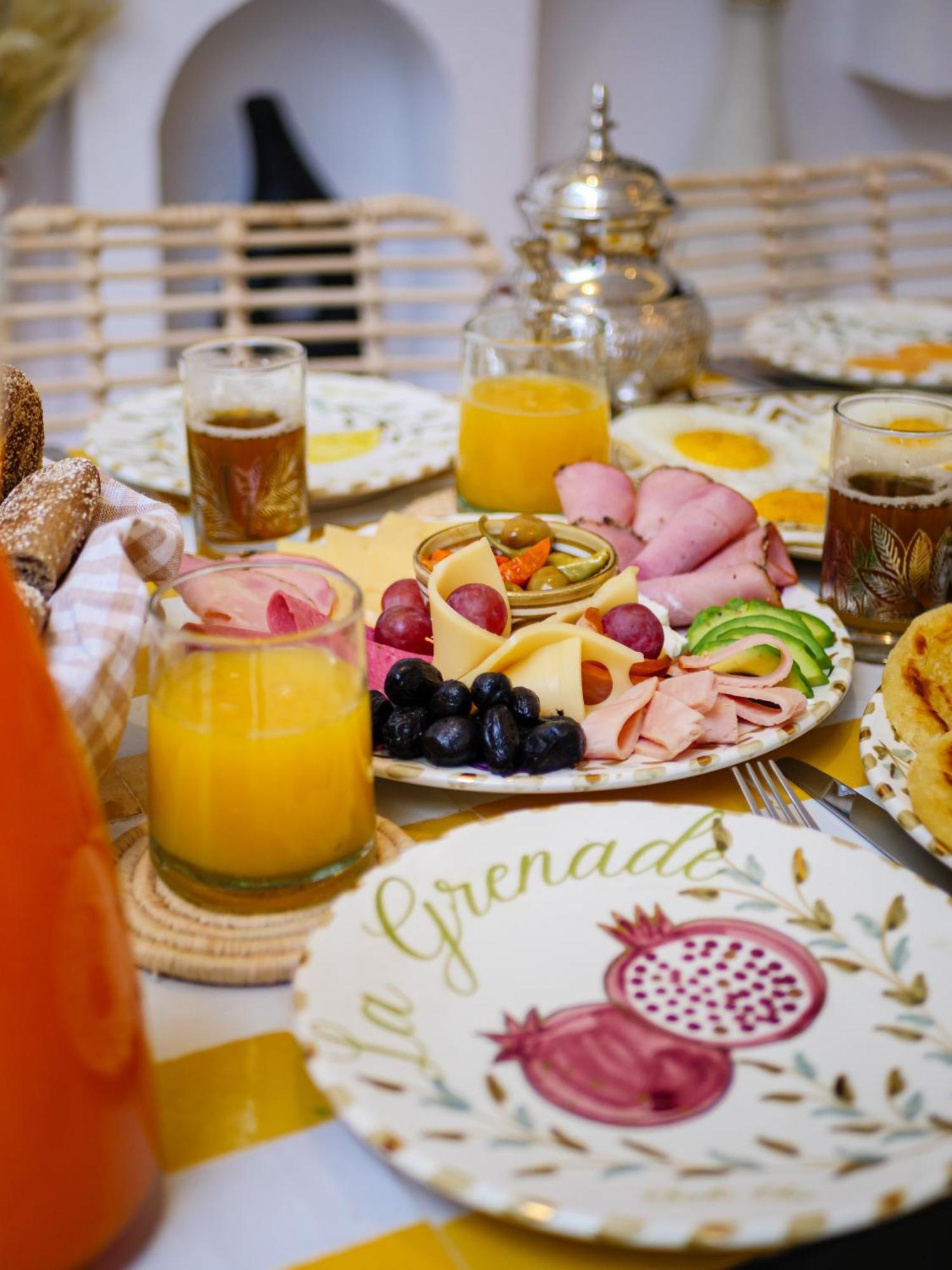 Abati Piscine Privee Avec Petit Dejeuner Et Terrasse