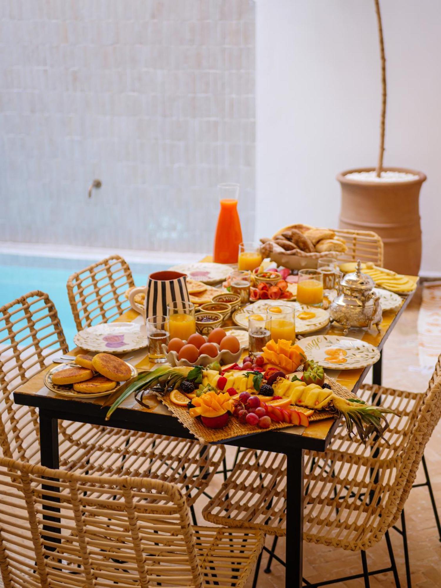 Abati Piscine Privee Avec Petit Dejeuner Et Terrasse Riad Marrakesh