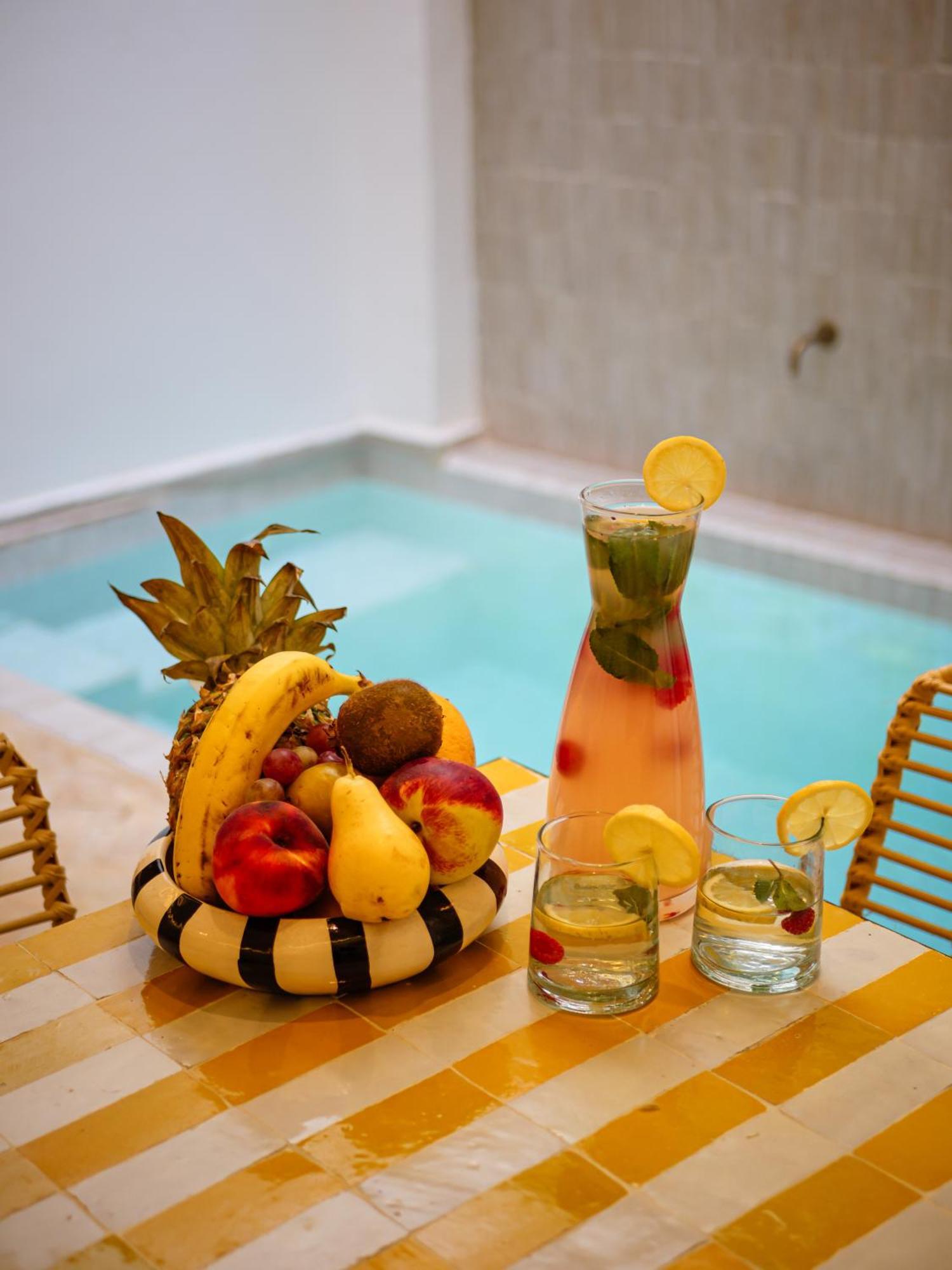 Abati Piscine Privee Avec Petit Dejeuner Et Terrasse Riad *