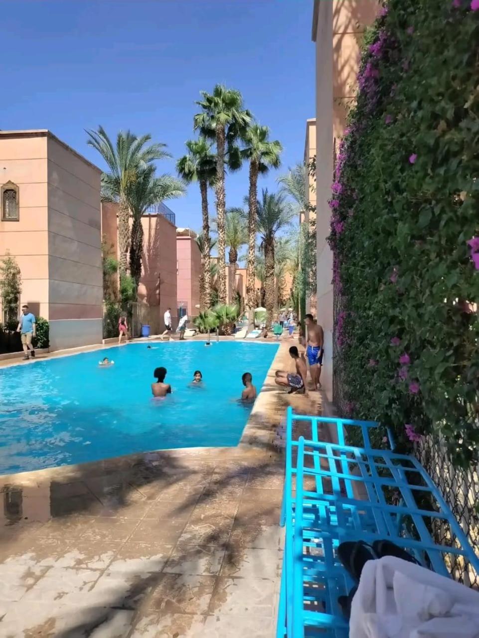 Apartment A Qaria Siyahia *