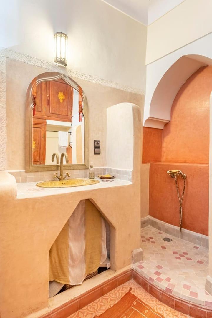 Riad Des Mile Nuits *