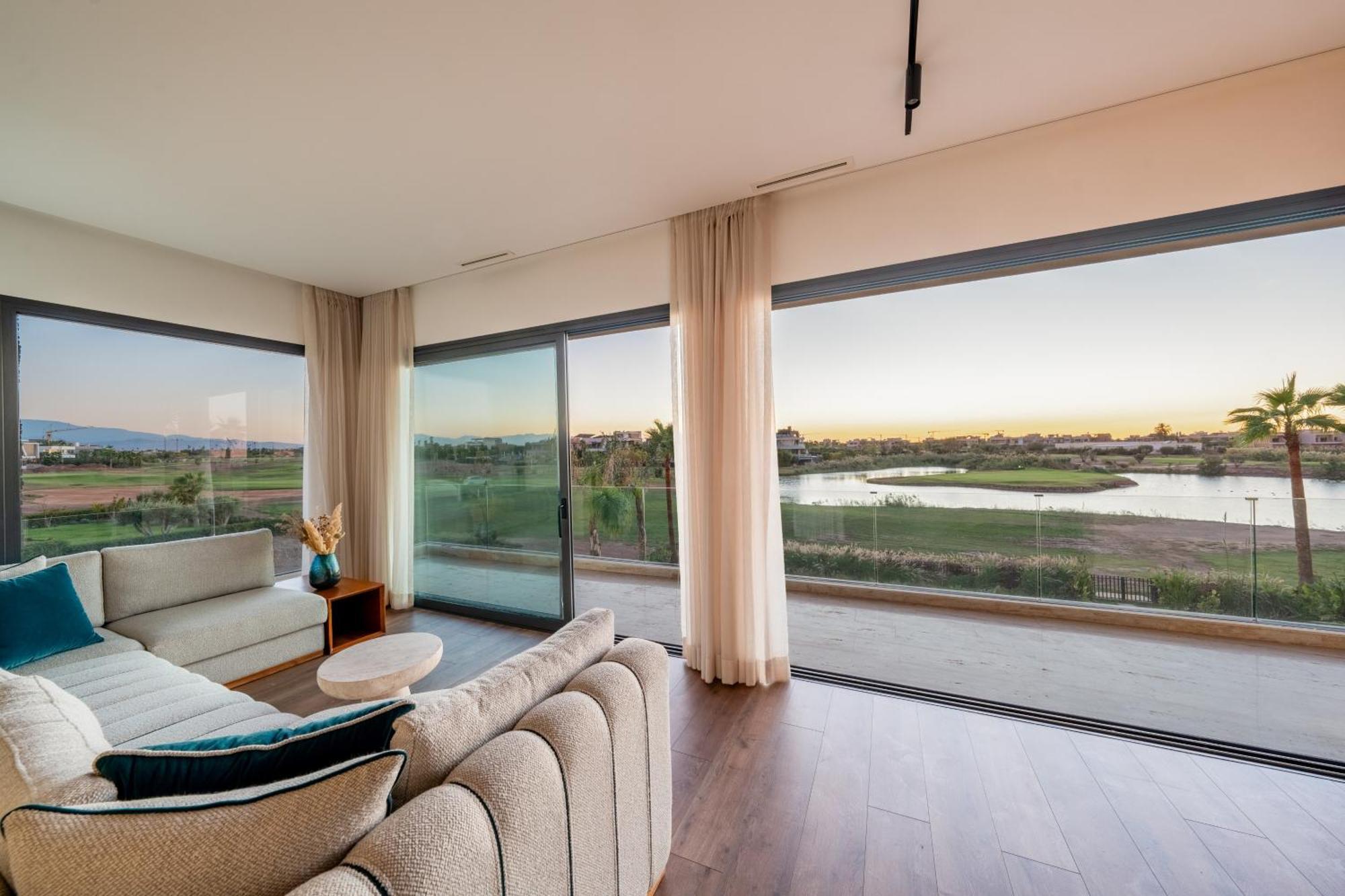 Villa Talia, Luxury Stay, Golf & View *