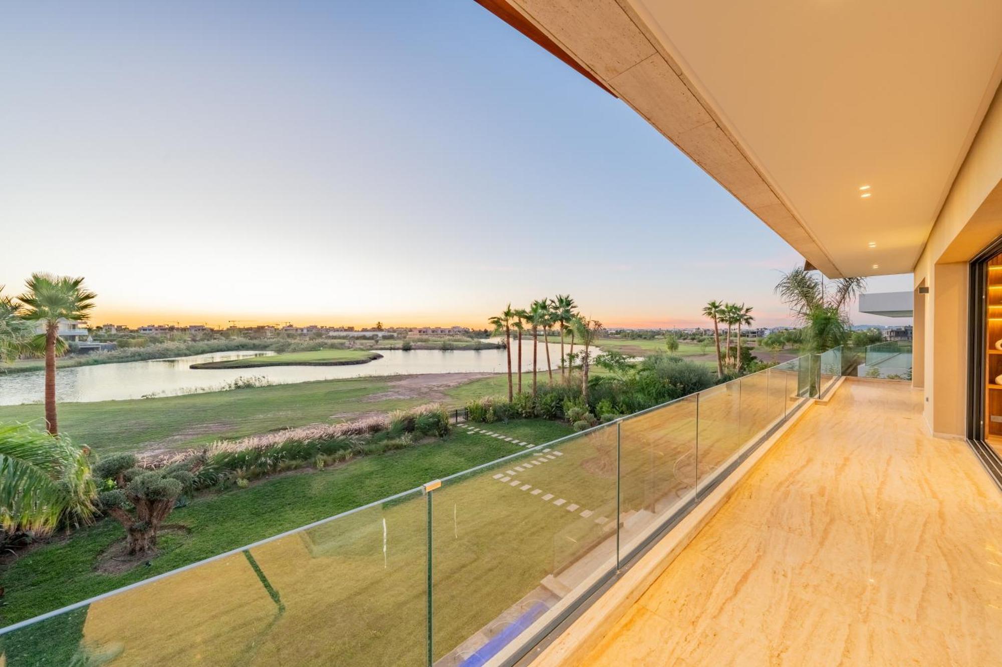 Talia, Luxury Stay, Golf & View *