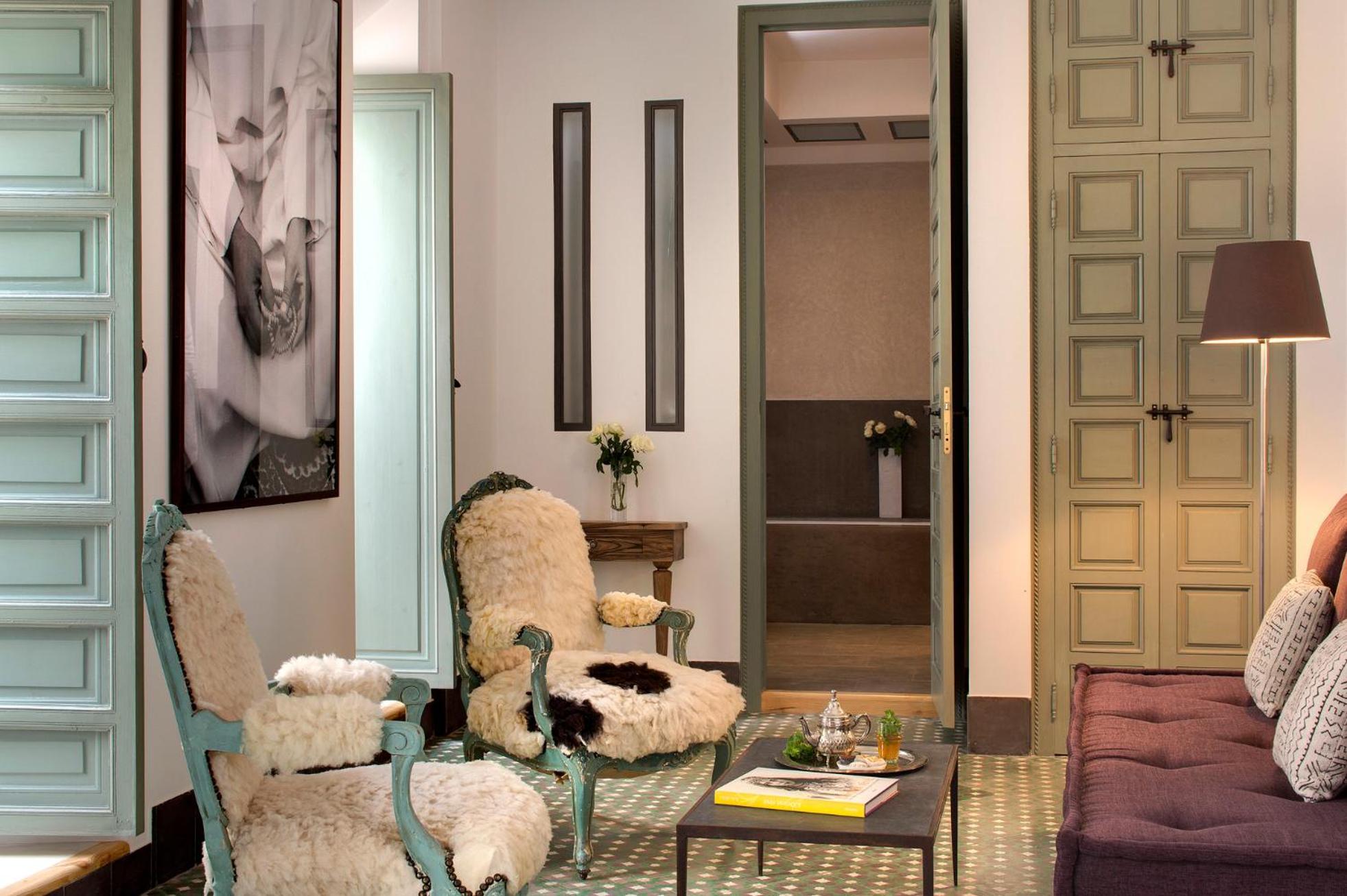 Antara Riad