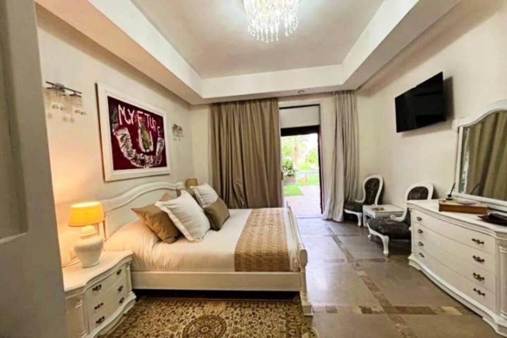 Villa Waky Club Large Luxury