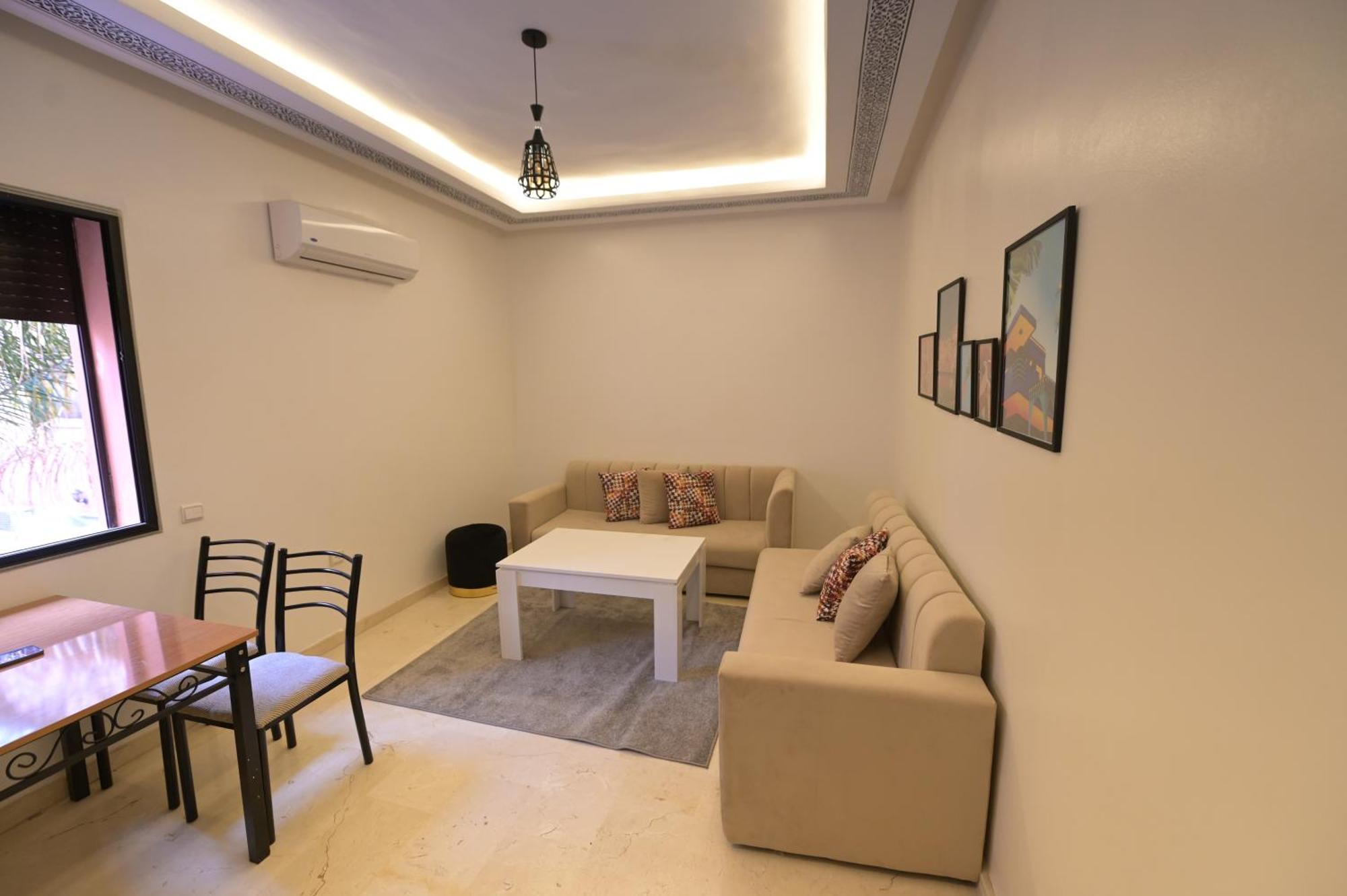 Apartment Carisia Liam