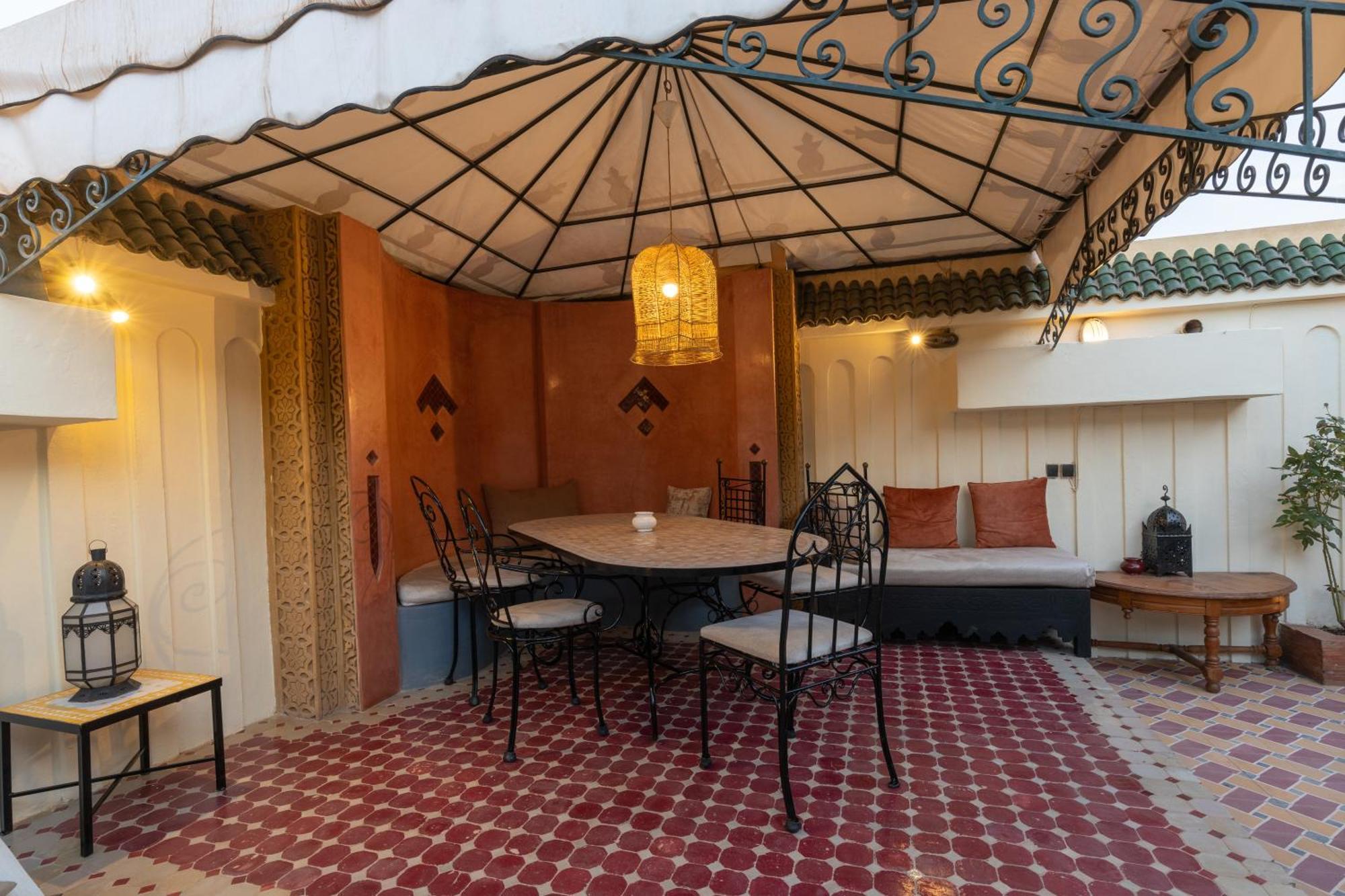 Aicha Marrakech Riad