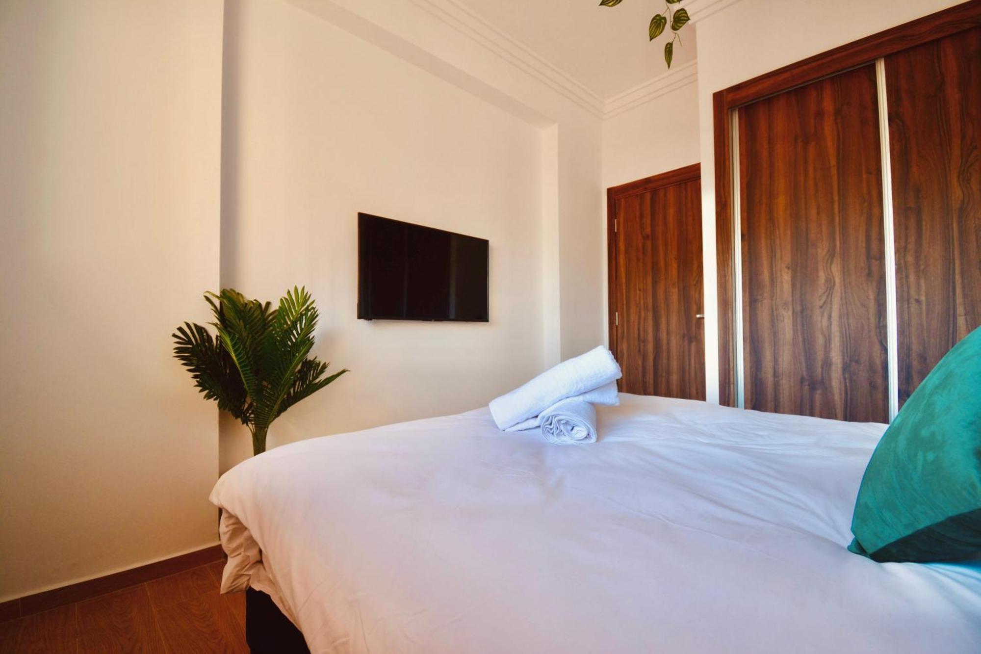 New Duplex- M Avenue , Swimming Pool , Fibre Optique Wifi , Parking , Gueliz Centre *