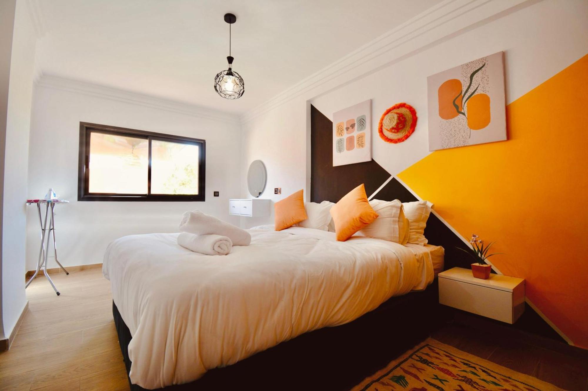 Apartment New Duplex- M Avenue , Swimming Pool , Fibre Optique Wifi , Parking , Gueliz Centre