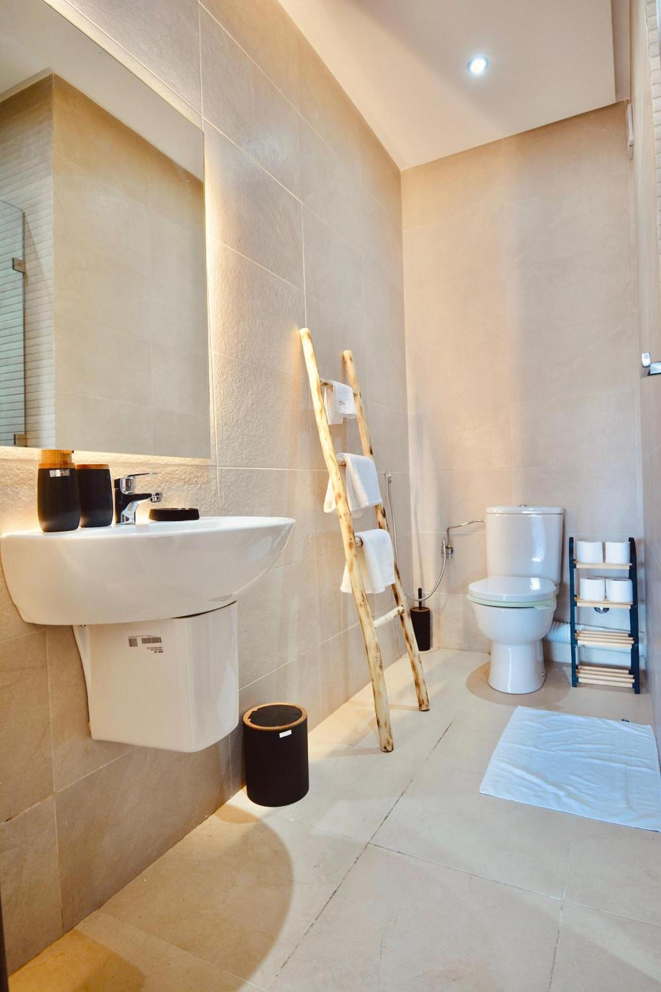 New Duplex- M Avenue , Swimming Pool , Fibre Optique Wifi , Parking , Gueliz Centre