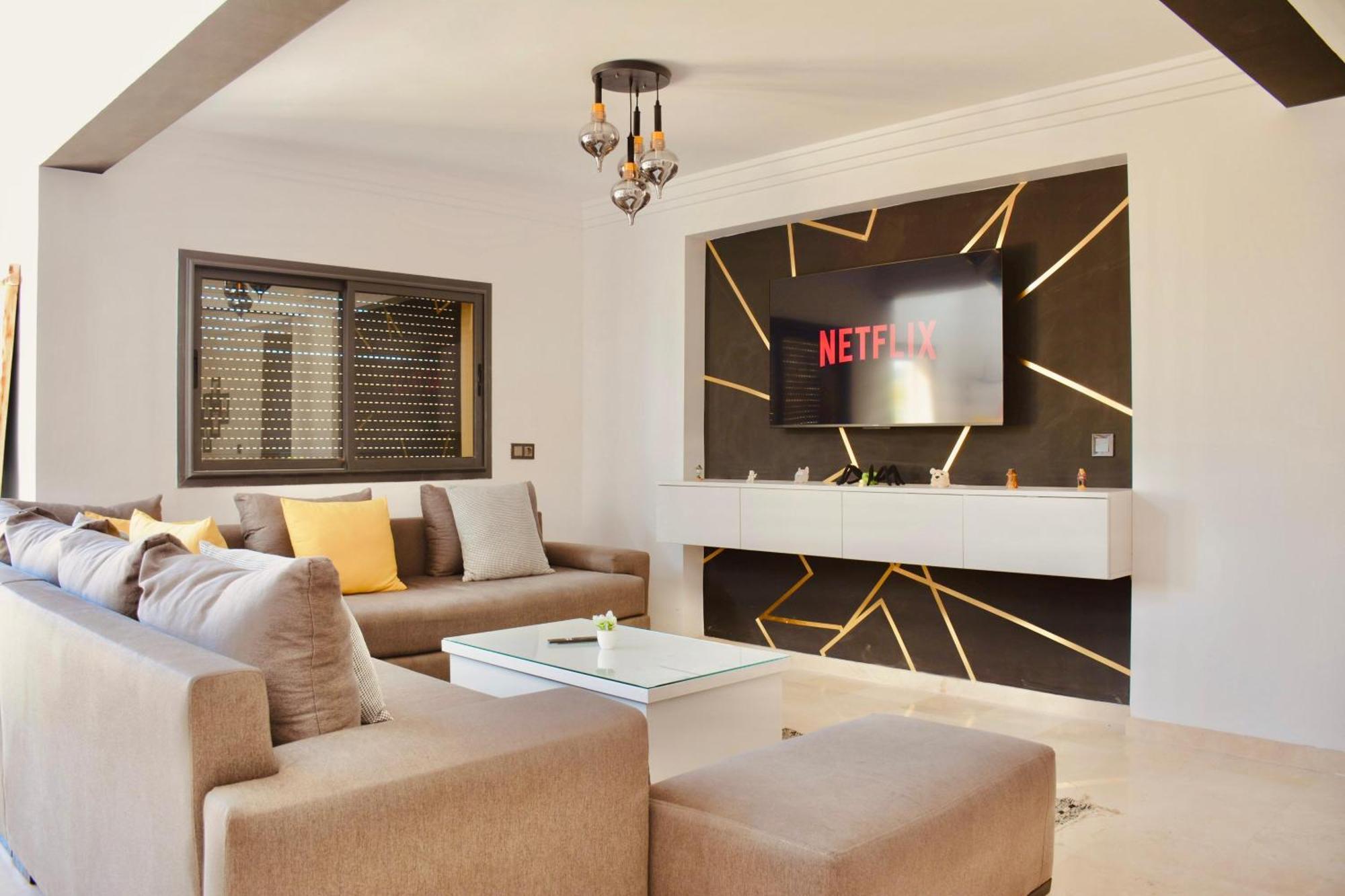 New Duplex- M Avenue , Swimming Pool , Fibre Optique Wifi , Parking , Gueliz Centre Apartment