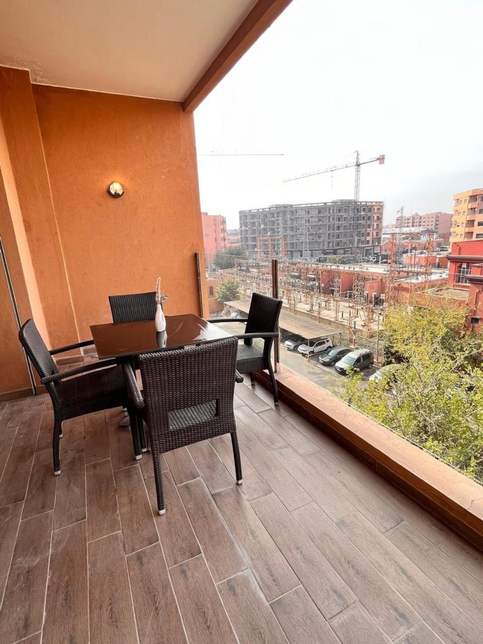 Gare Gueliz Apartment