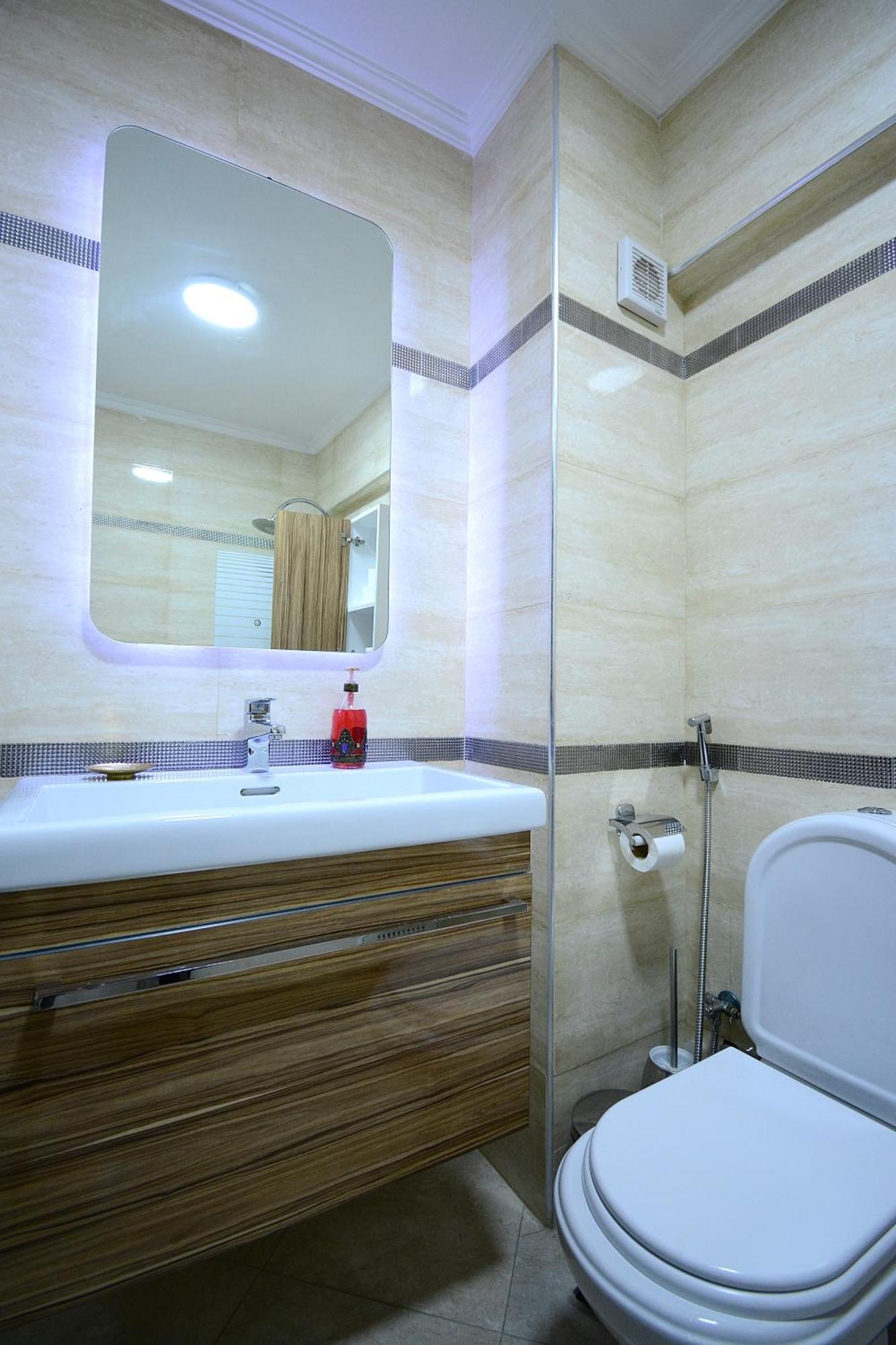 Stylish & Comfy Gem 5 Star Location Apartment *