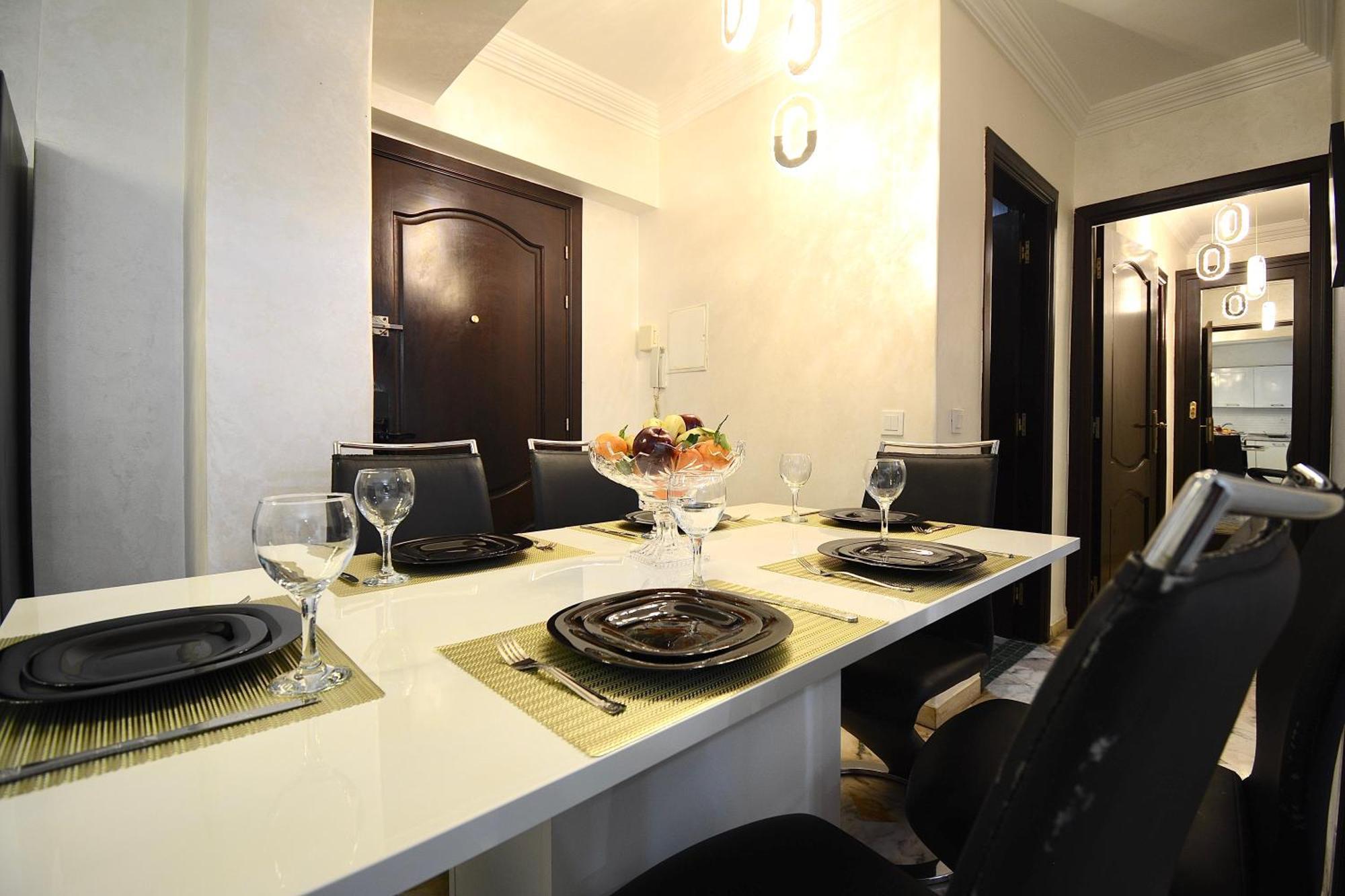 Apartment Stylish & Comfy Gem 5 Star Location *