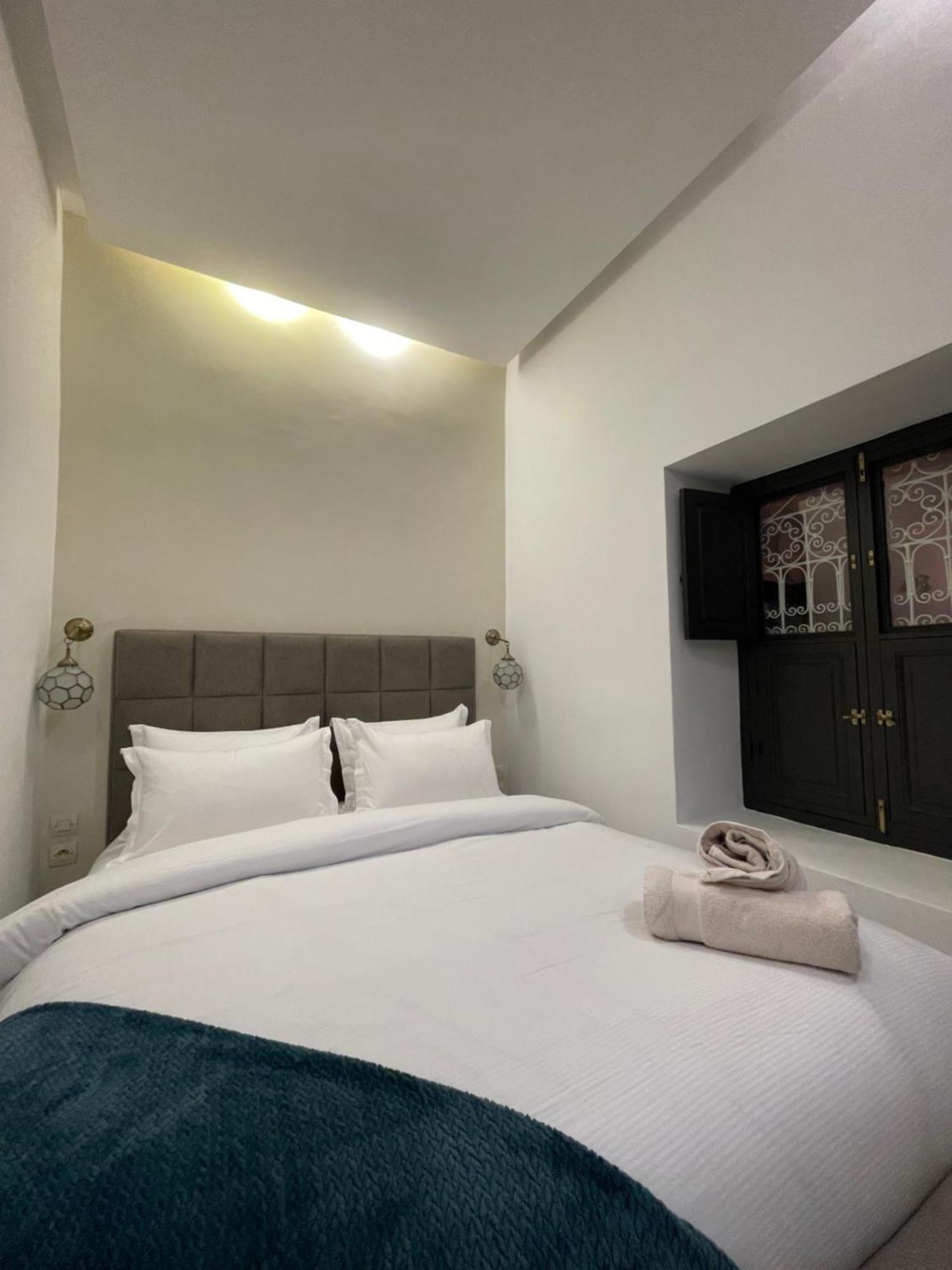 Bed & Breakfast Awatif Le 36
