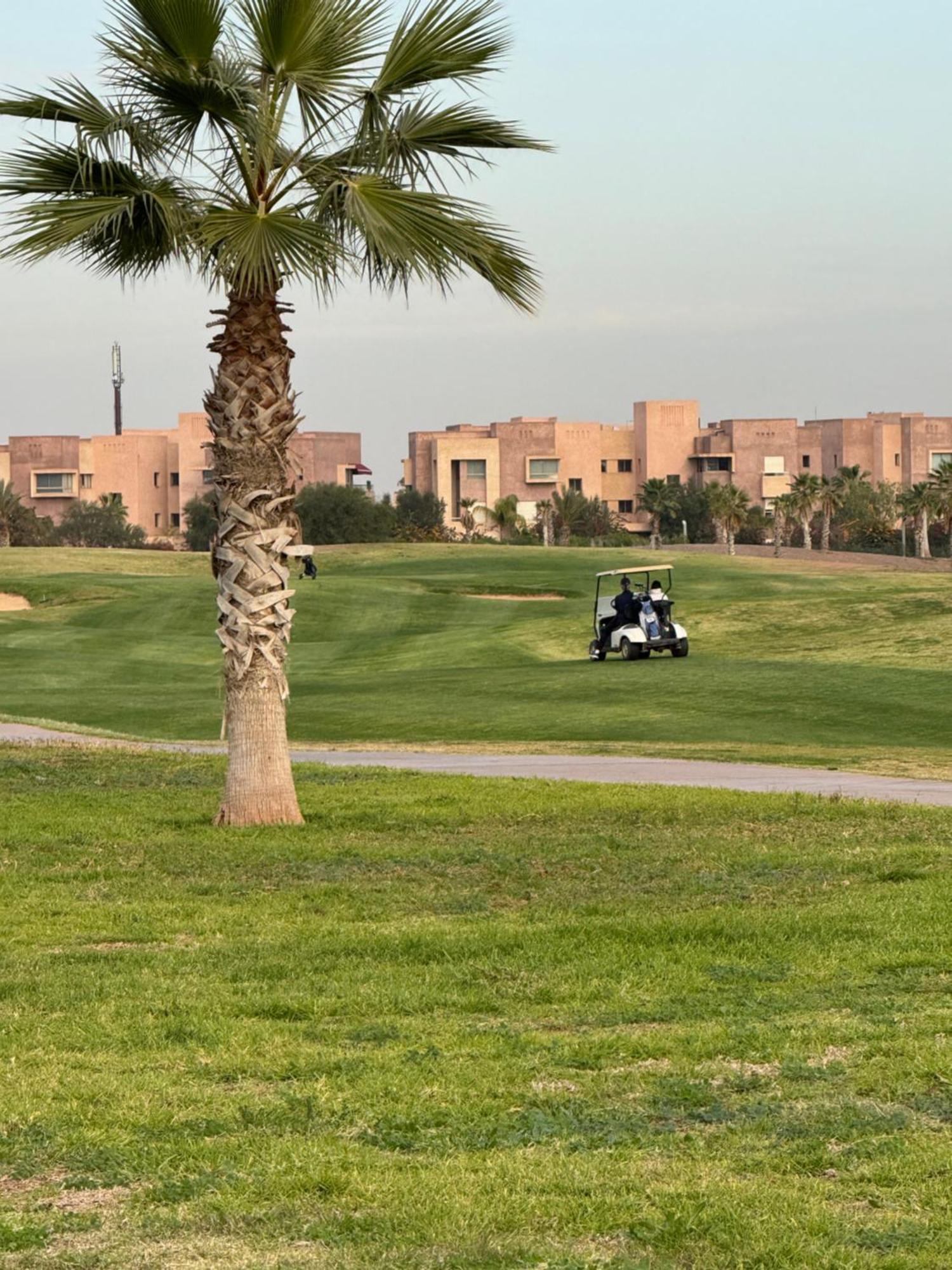 Prestigia Agate Vue Sur Golf Apartment