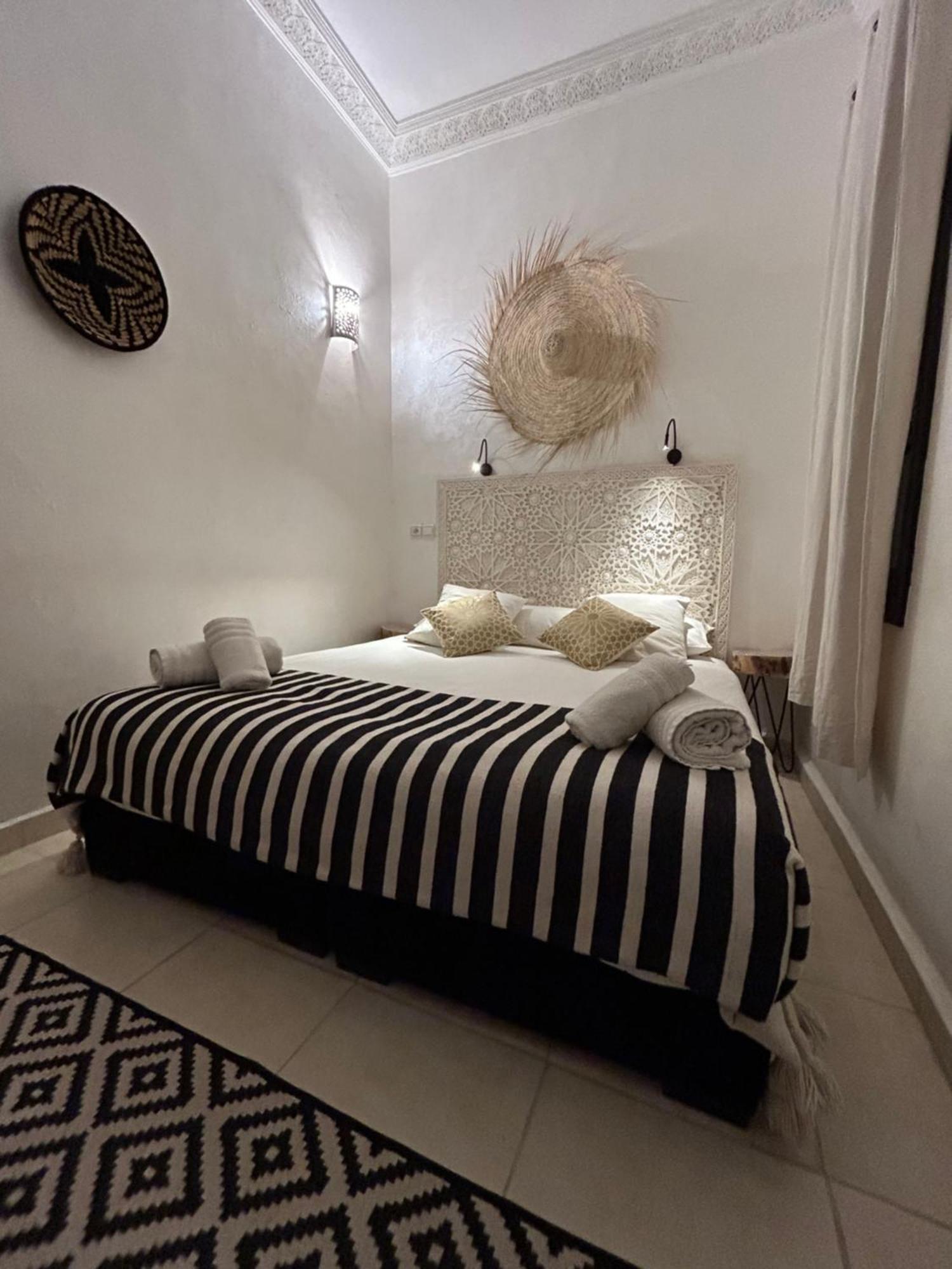 Le De L'etoile Ocre - Cotg Riad *