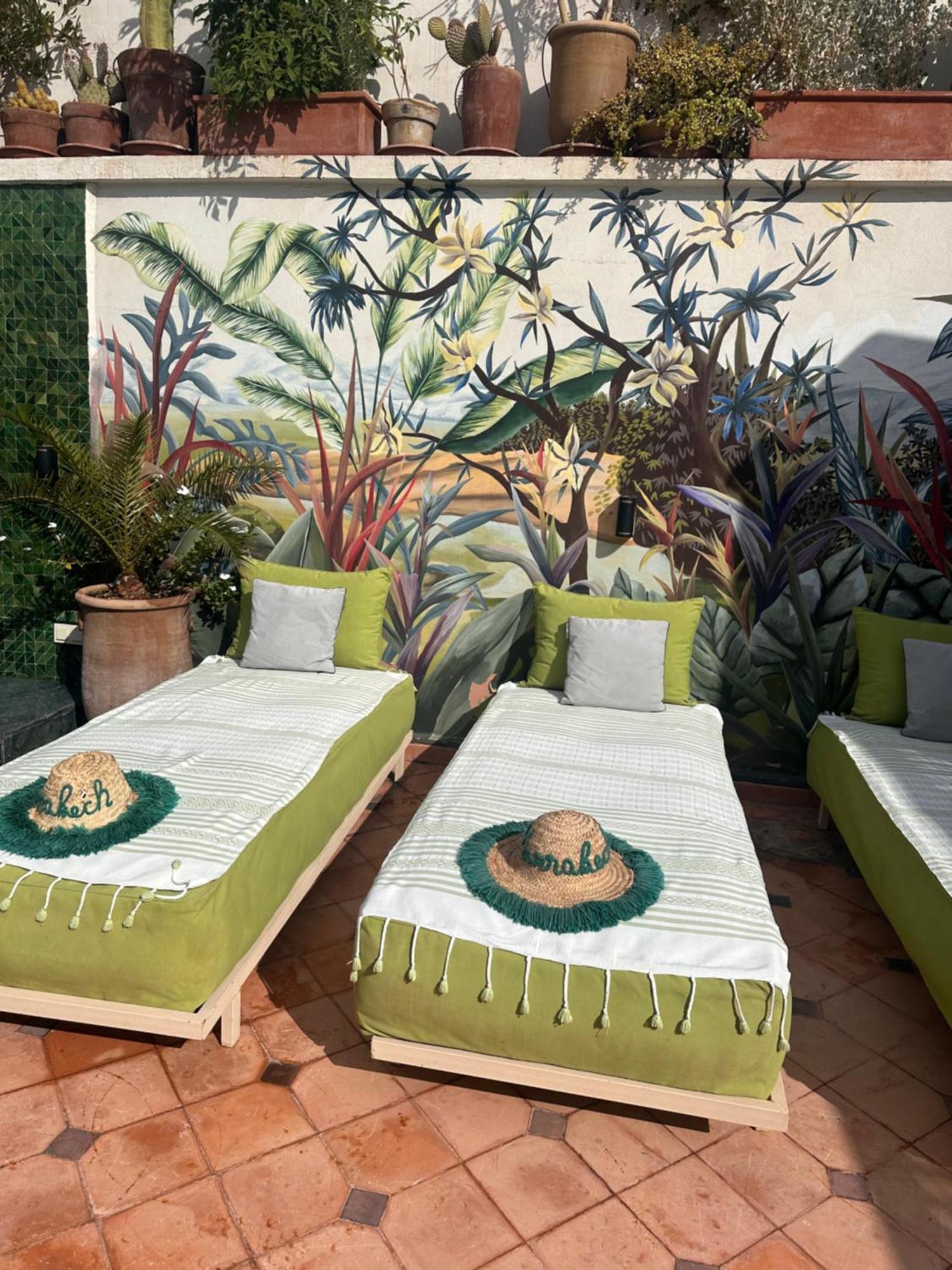 Bed & Breakfast Dar Adal Exclusivite 2 A 6 Personnes Petit Dejeuner Compris Place Jemaa El Fna Marrakesh