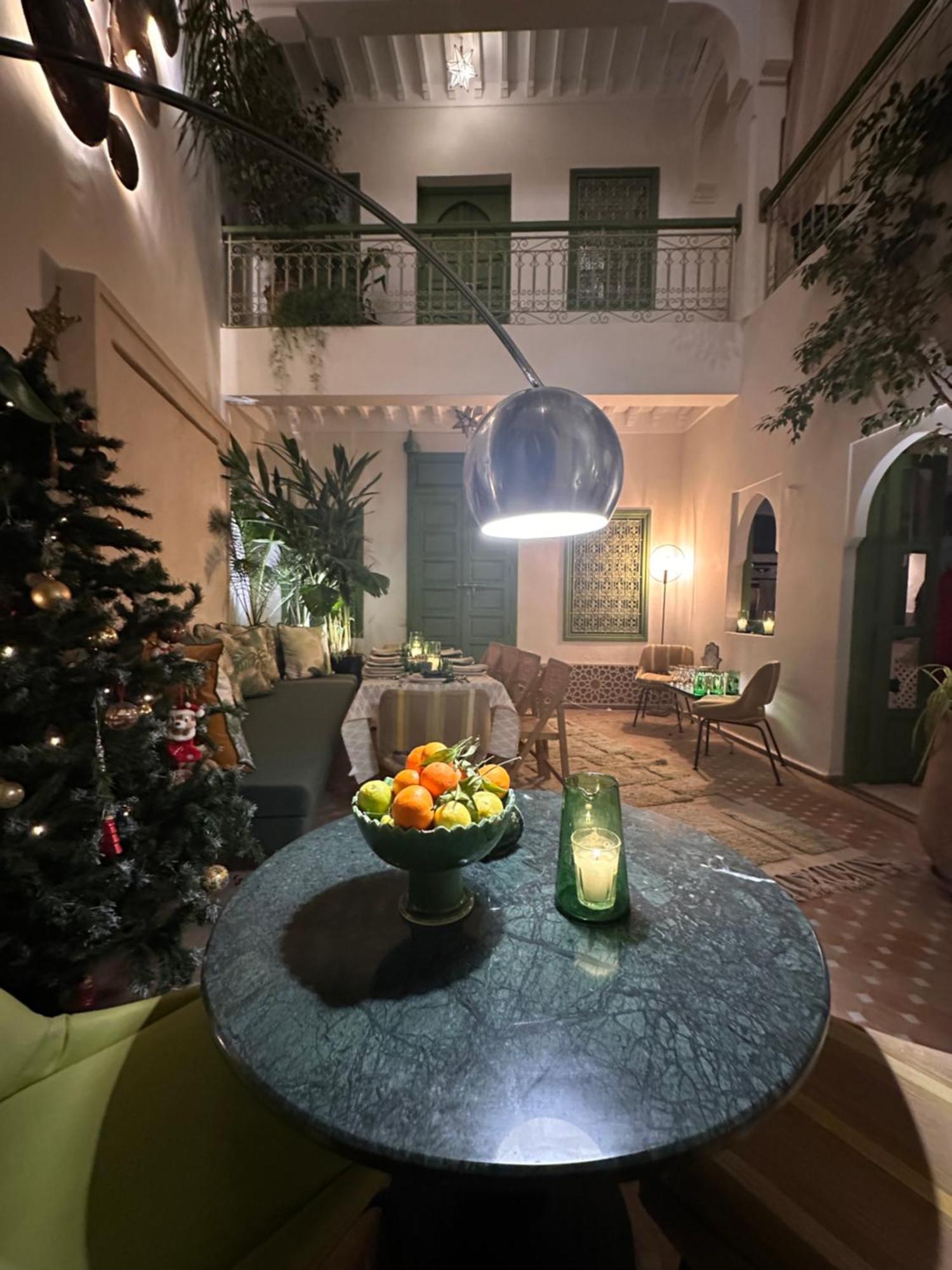 Bed & Breakfast Dar Adal Exclusivite 2 A 6 Personnes Petit Dejeuner Compris Place Jemaa El Fna Marrakesh