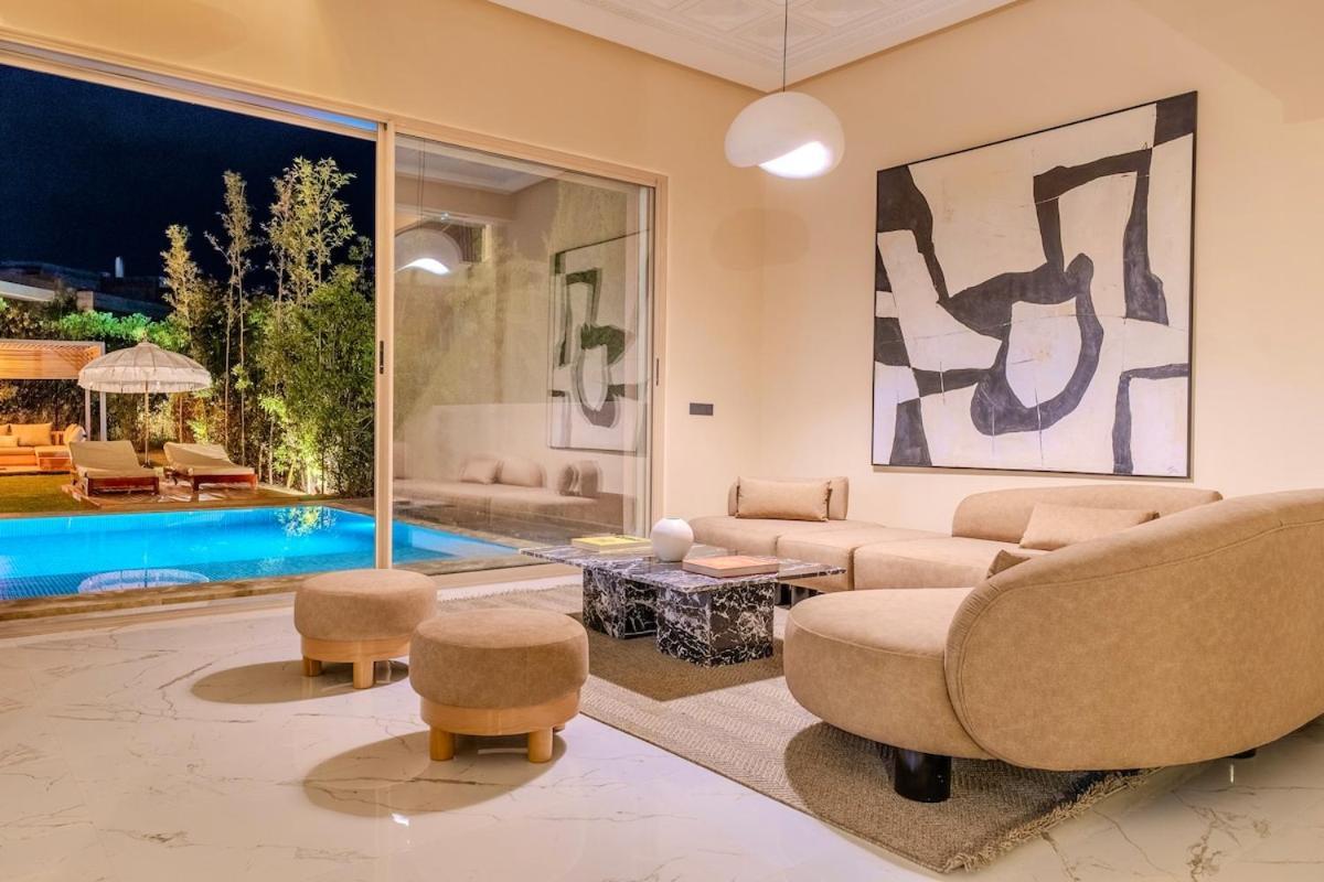 Panama - Heated Pool Marrakesh