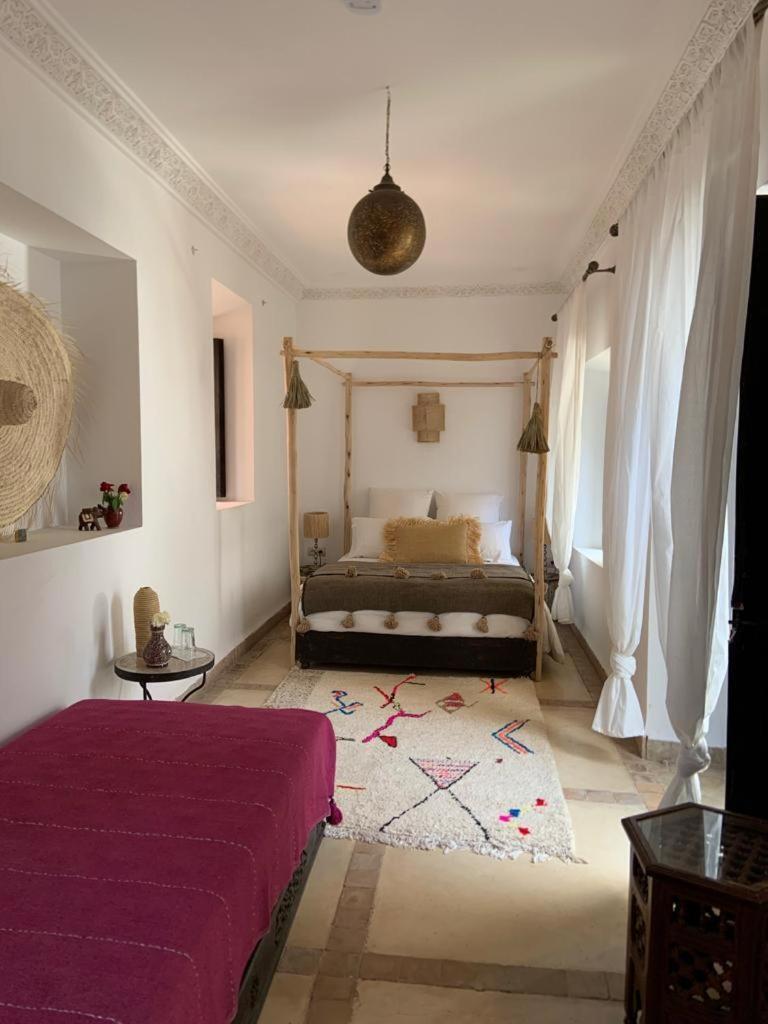 Riad Sin