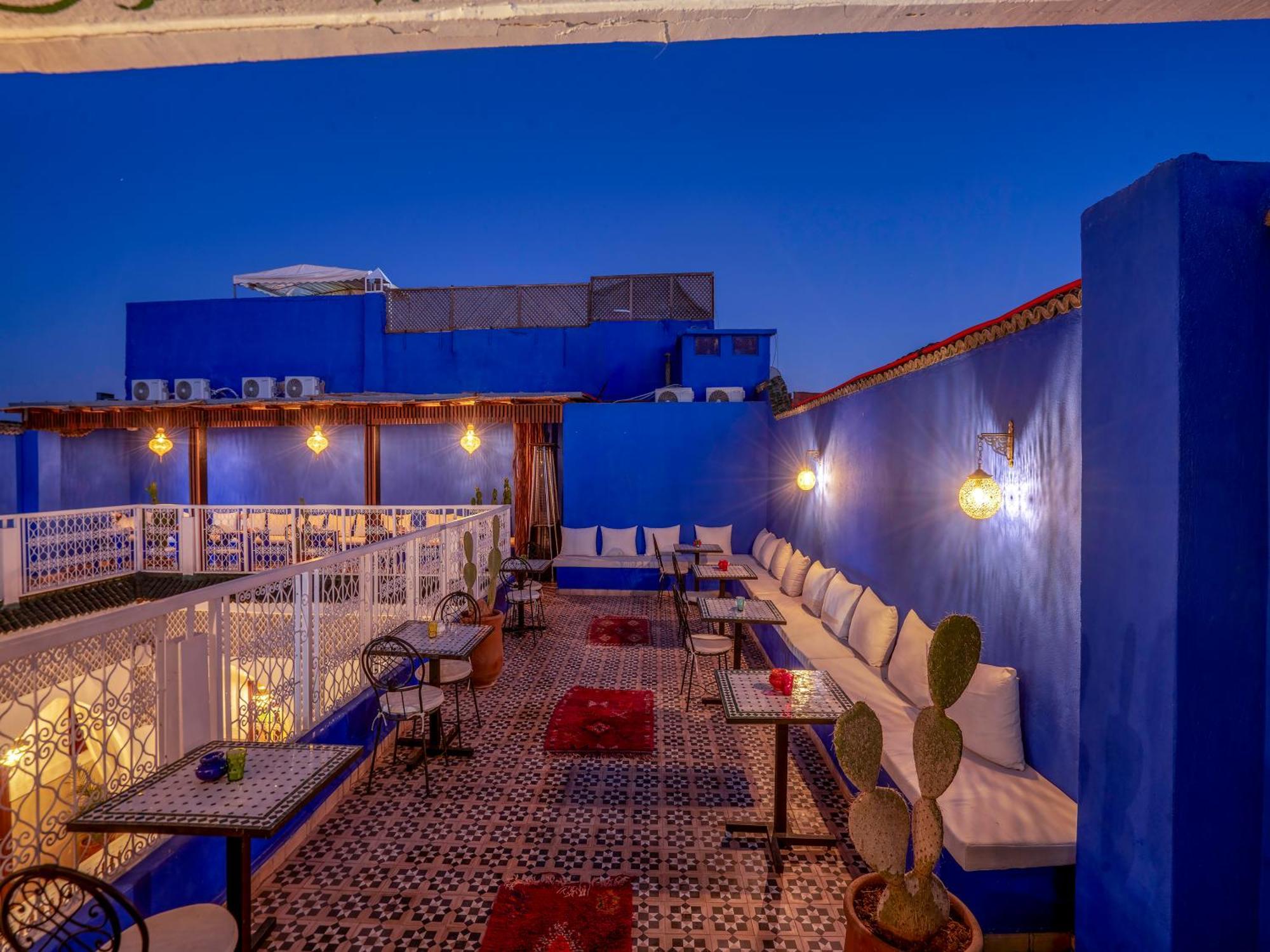 Nuits D'orient Boutique &