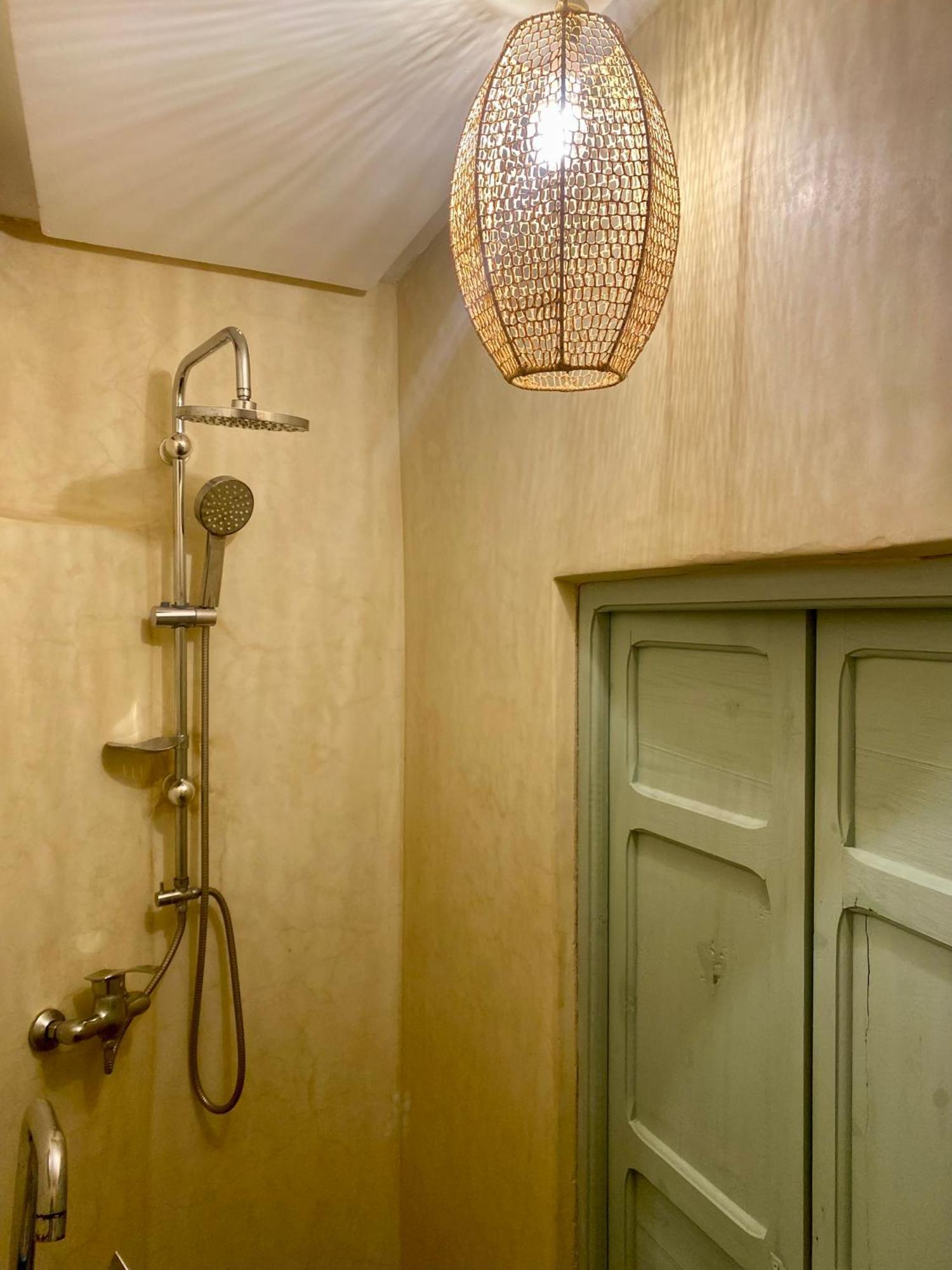 La Perle De Bacha Bed & Breakfast *