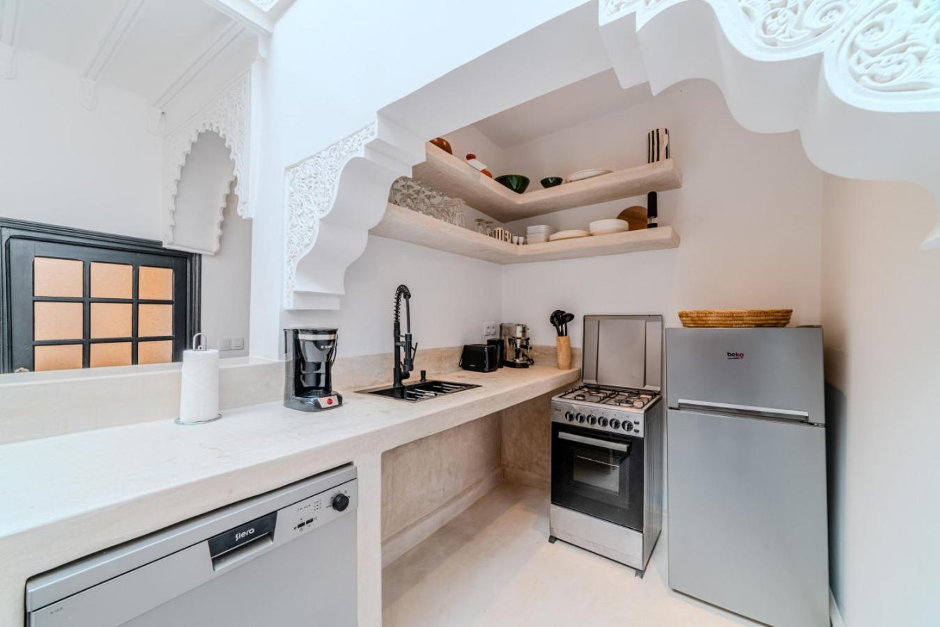 Ines 10mn To Place With Breakfast Riad Marrakesh