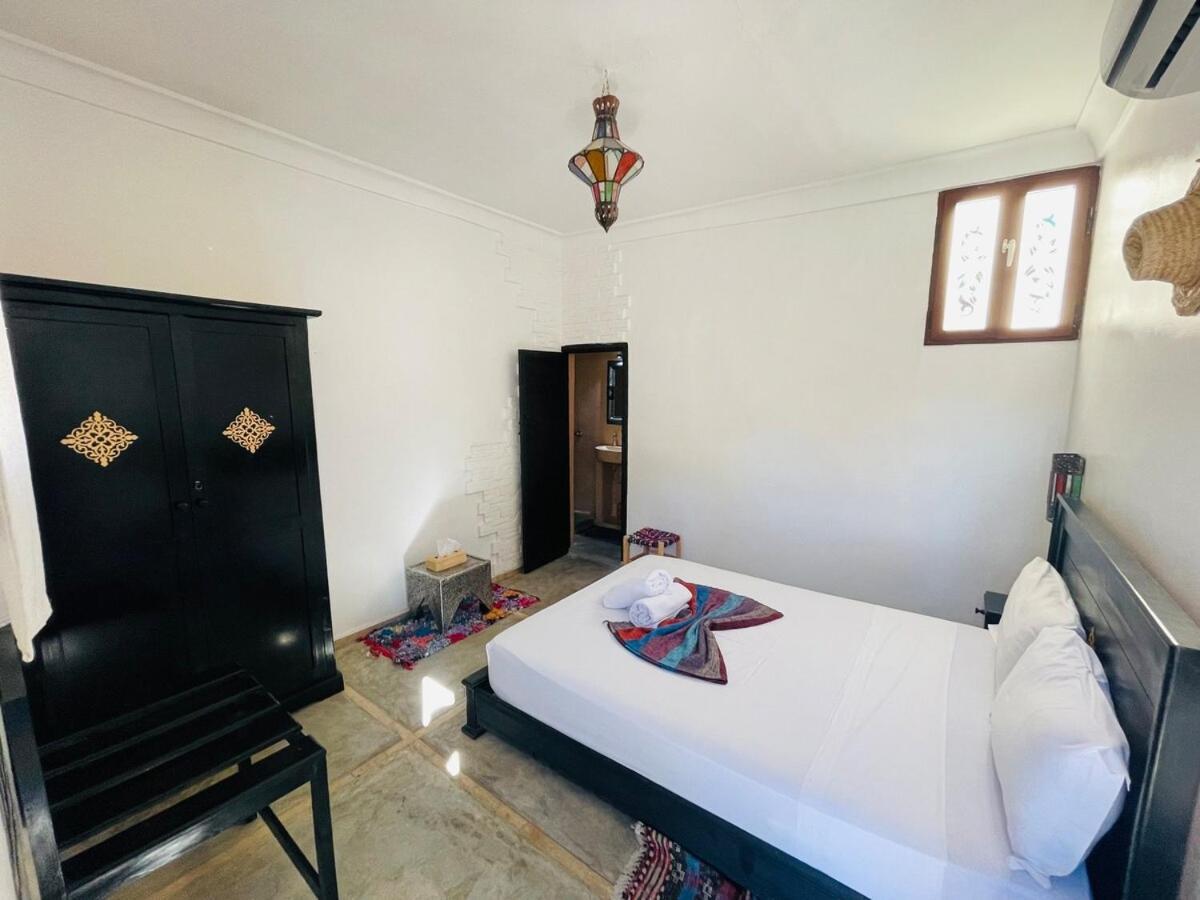 Run Marine, Elegant Private In Marrakech With Heated Pool Option Villa Marrakesh