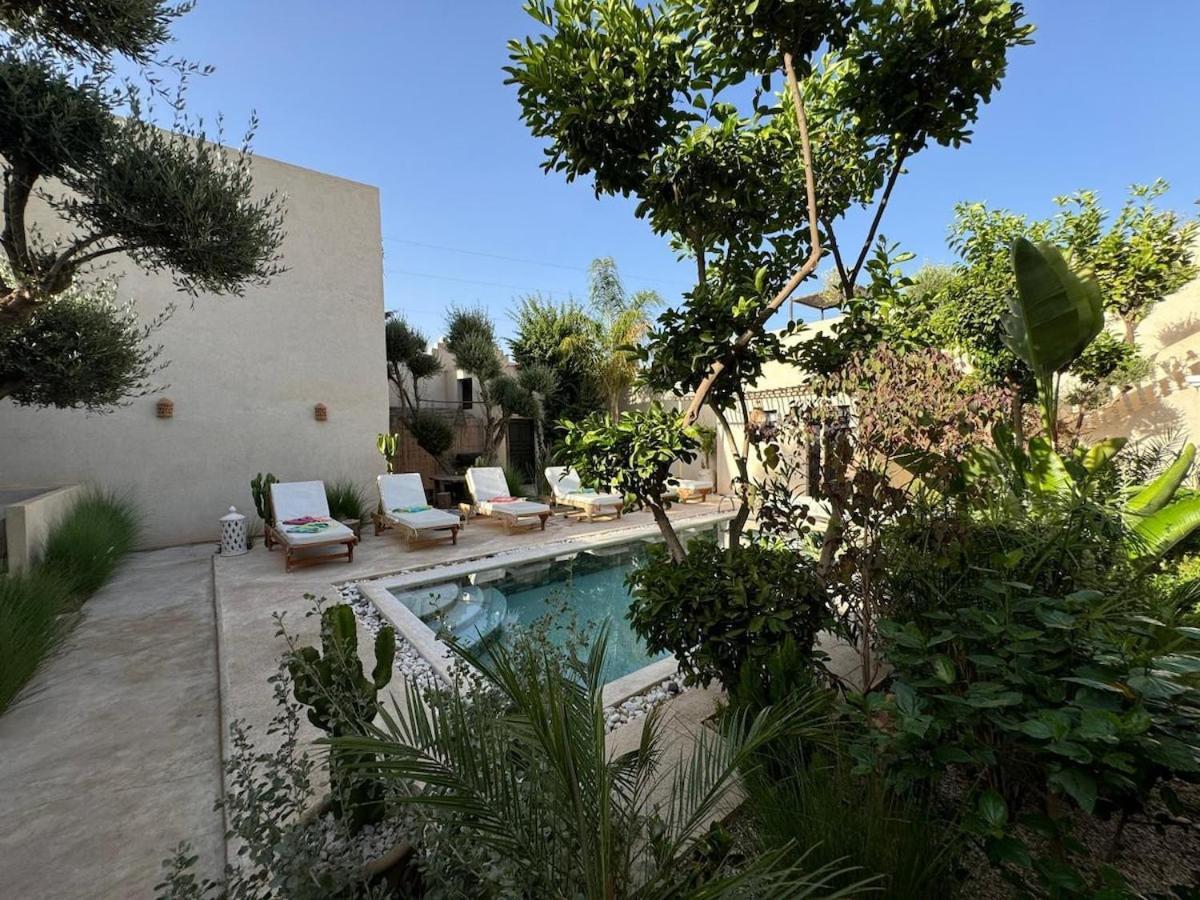Run Marine, Elegant Private In Marrakech With Heated Pool Option *