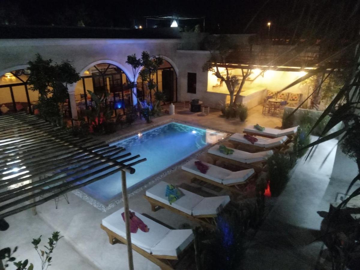 Run Marine, Elegant Private In Marrakech With Heated Pool Option