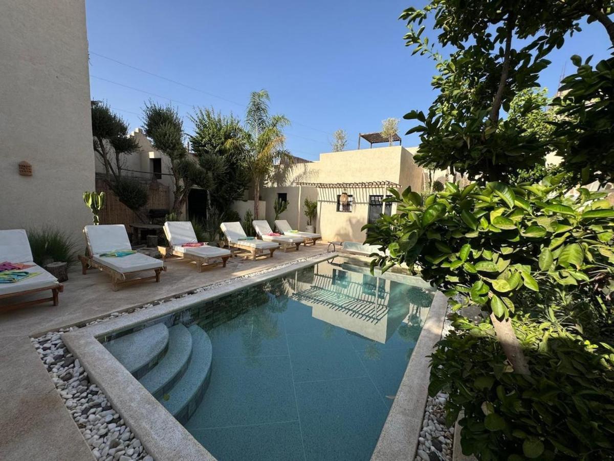 Run Marine, Elegant Private In Marrakech With Heated Pool Option