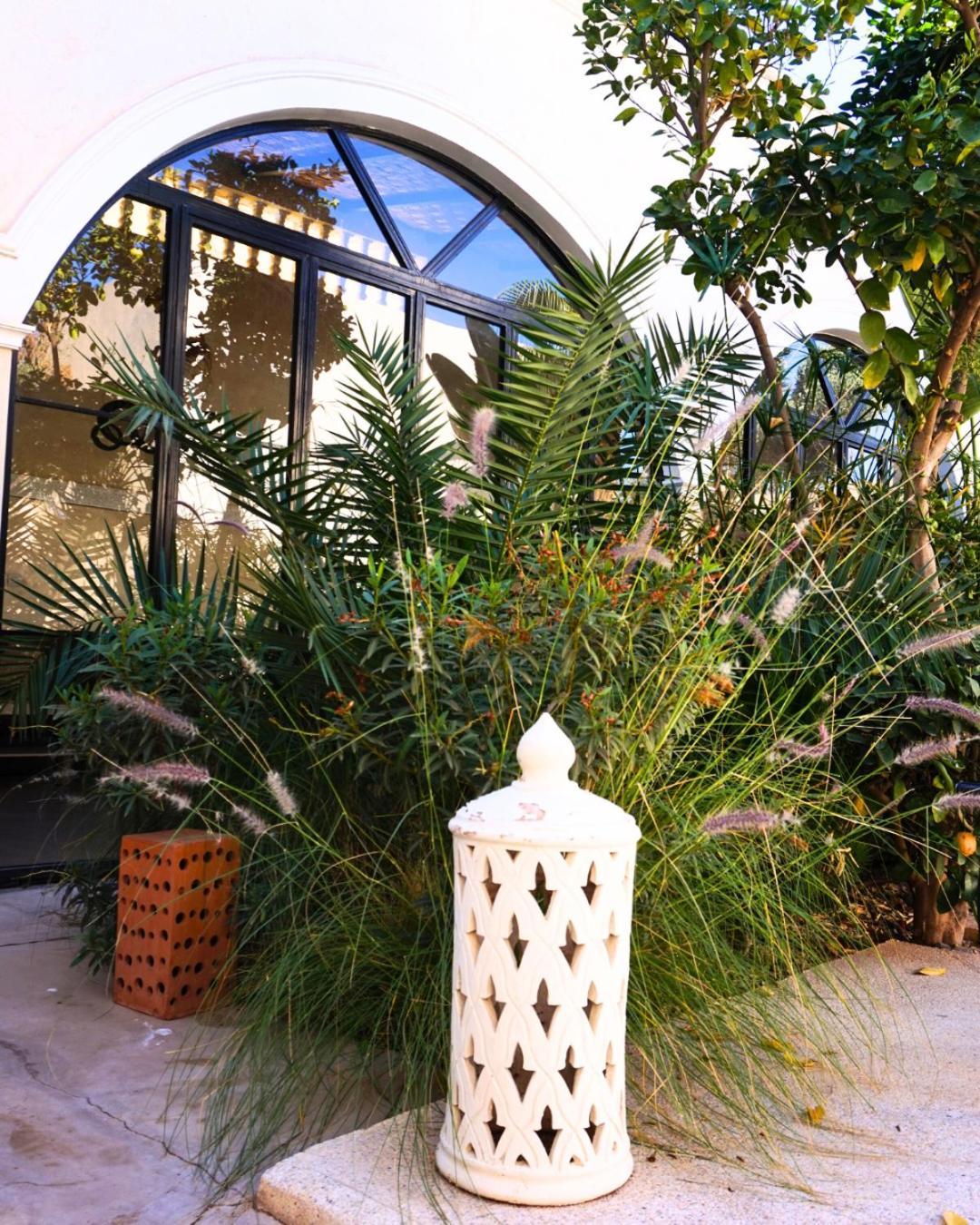 Run Marine, Elegant Private In Marrakech With Heated Pool Option