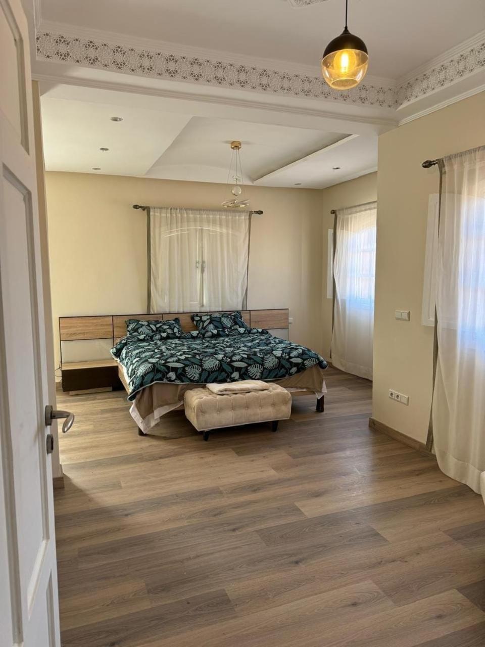 Very House