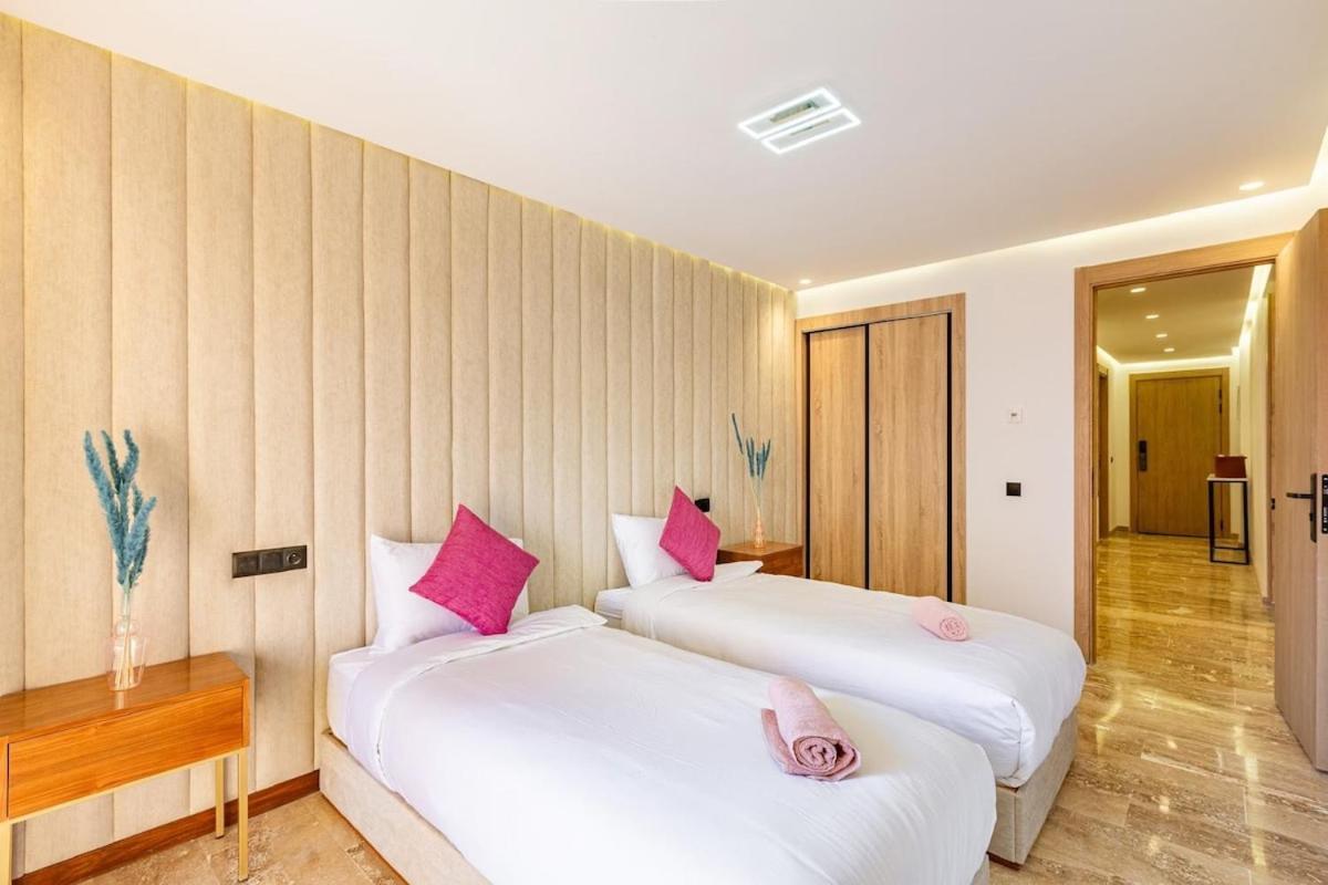 Large Elegant 2br In Gueliz Apartment
