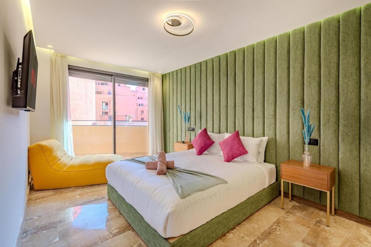 Large Elegant 2br In Gueliz *