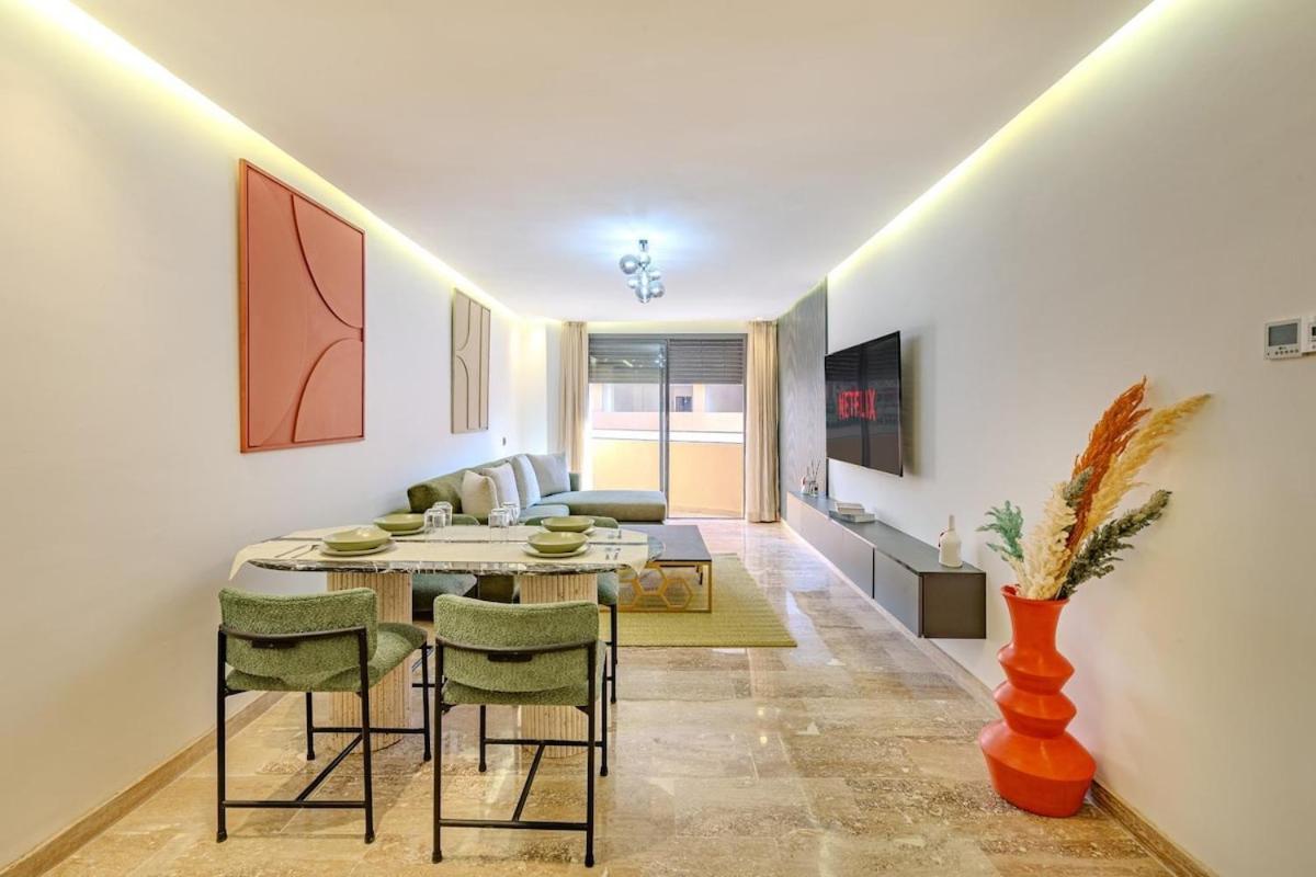 Large Elegant 2br In Gueliz