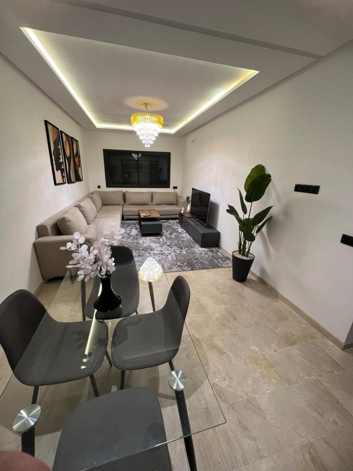 Apartment Cozy With Pool 5 Min From Gueliz *