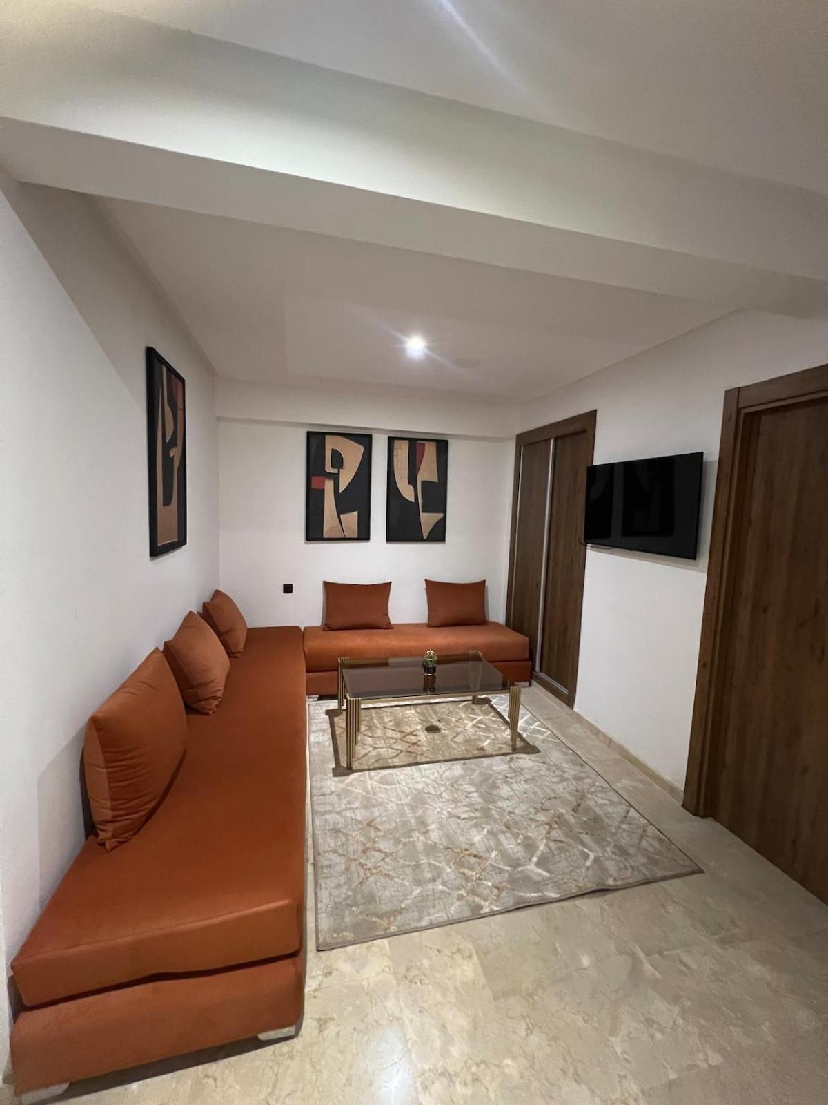Apartment Cozy With Pool 5 Min From Gueliz *
