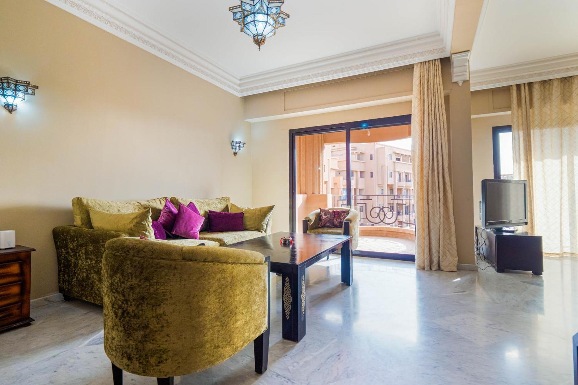 Apartment Location, Elegance, View & Comfort *