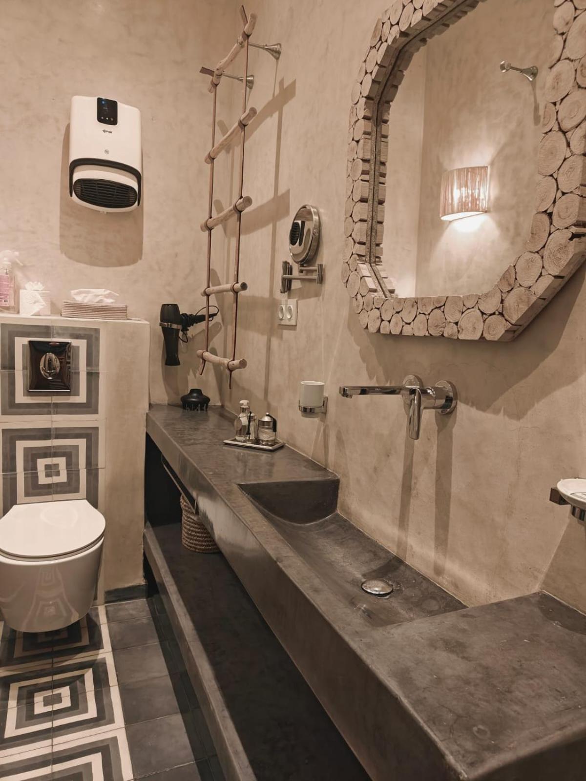 Riad Al Nubala 4*