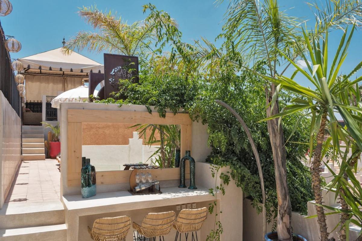 Dar Lysis Private With Pool And Breakfasts Pousada *