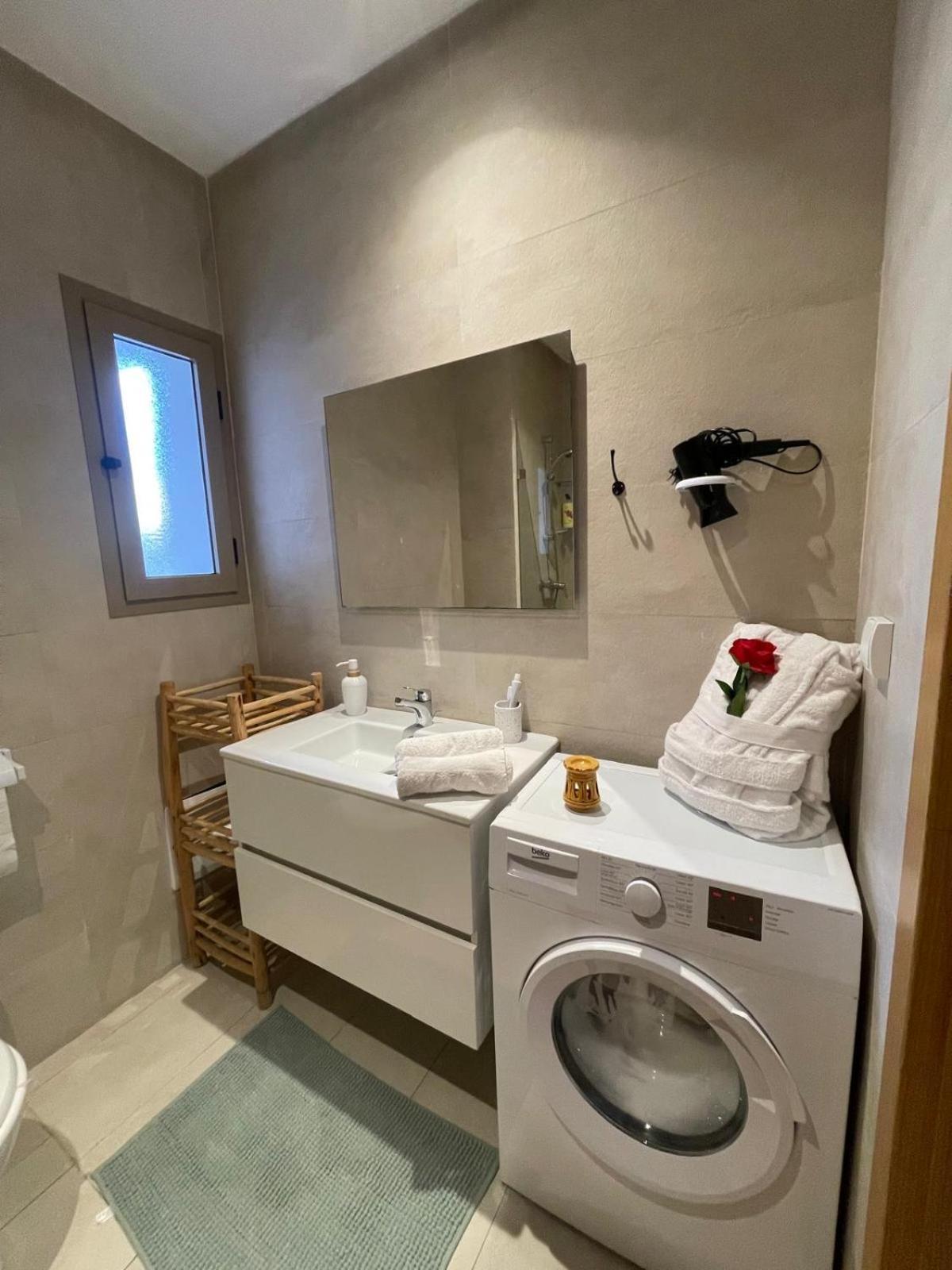 De Luxe Avec Jardin Vue Sur La Piscine Golf Securise 24h Sur 24 A 5 Minutes De L Aeroport Marraquexe